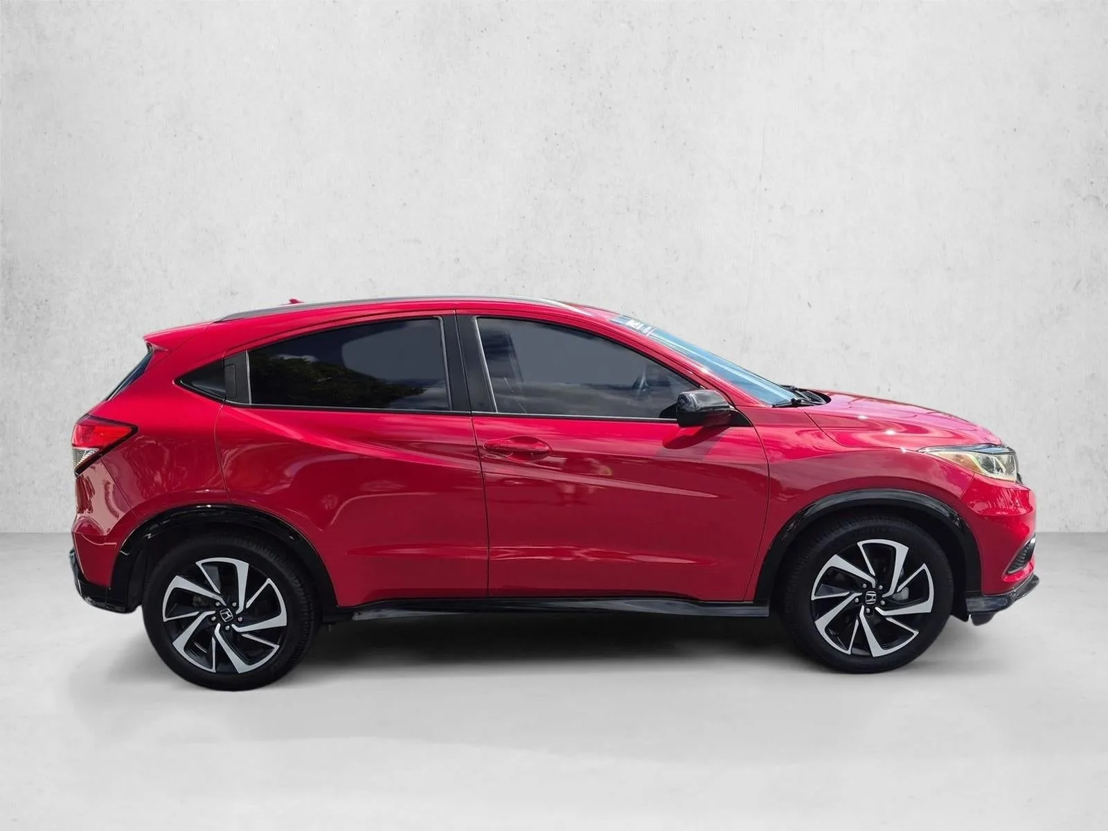 2019 Honda HR-V Sport photo 4