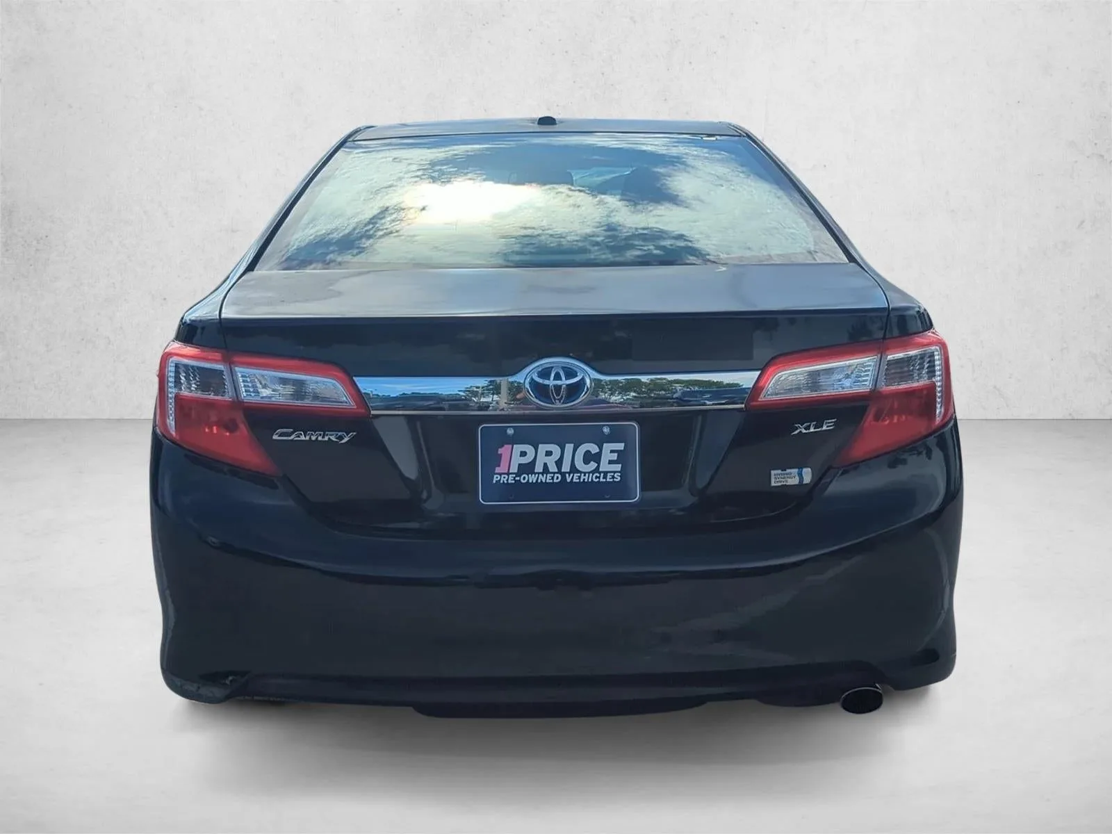 2012 Toyota Camry Hybrid 4dr Sdn XLE (Natl) photo 6