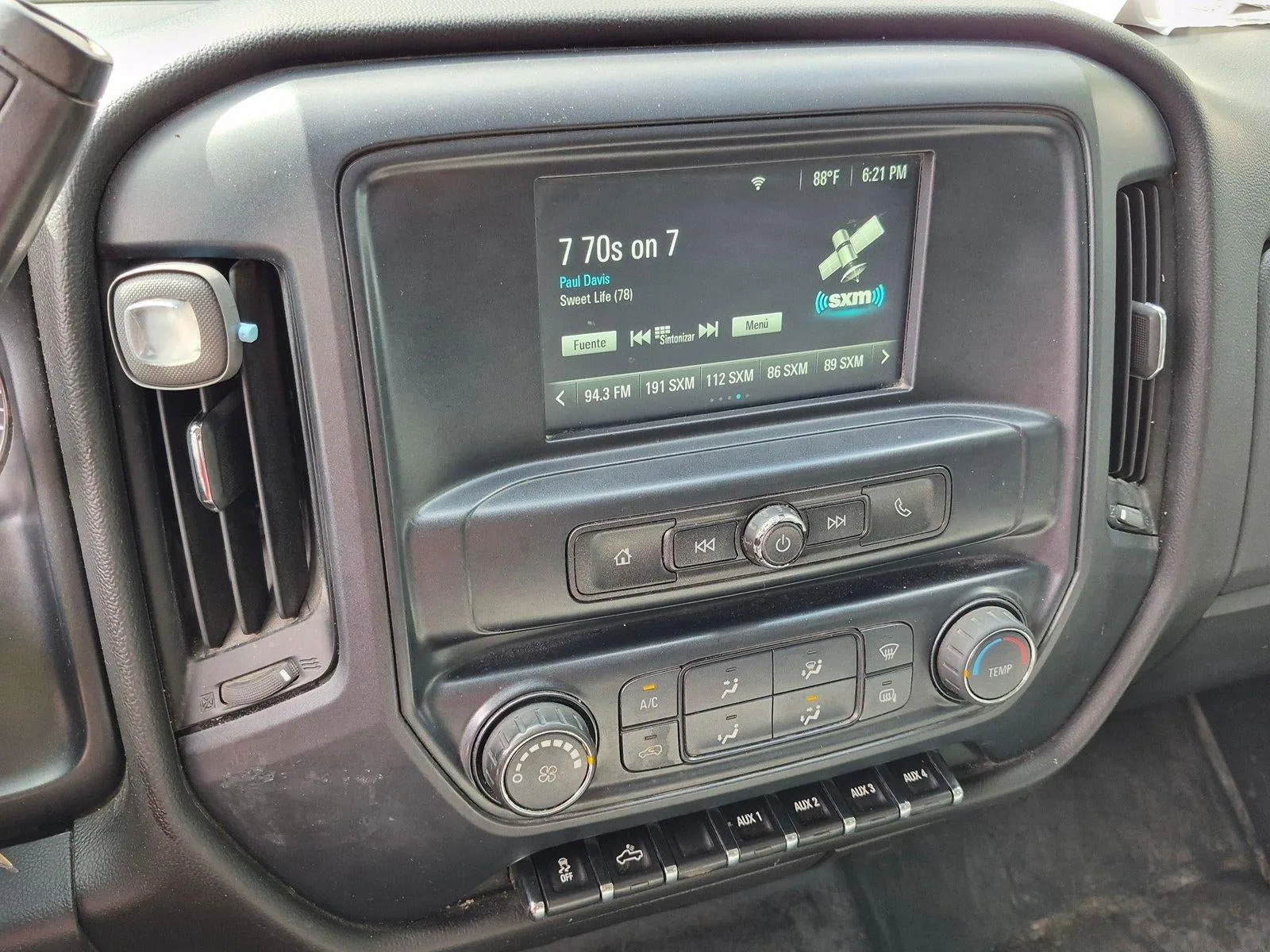 2019 Chevrolet Silverado 2500 HD Work Truck photo 7