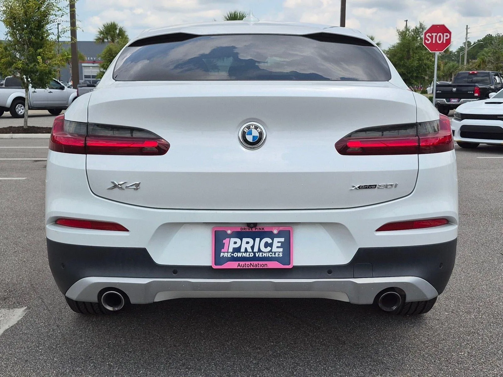 2020 BMW X4 xDrive30i Sports Activity Coupe photo 11