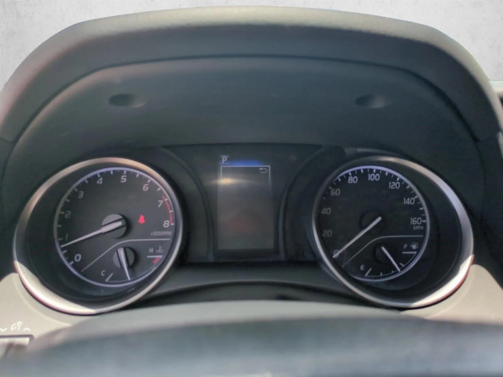 2023 Toyota Camry SE Auto (SE) photo 11