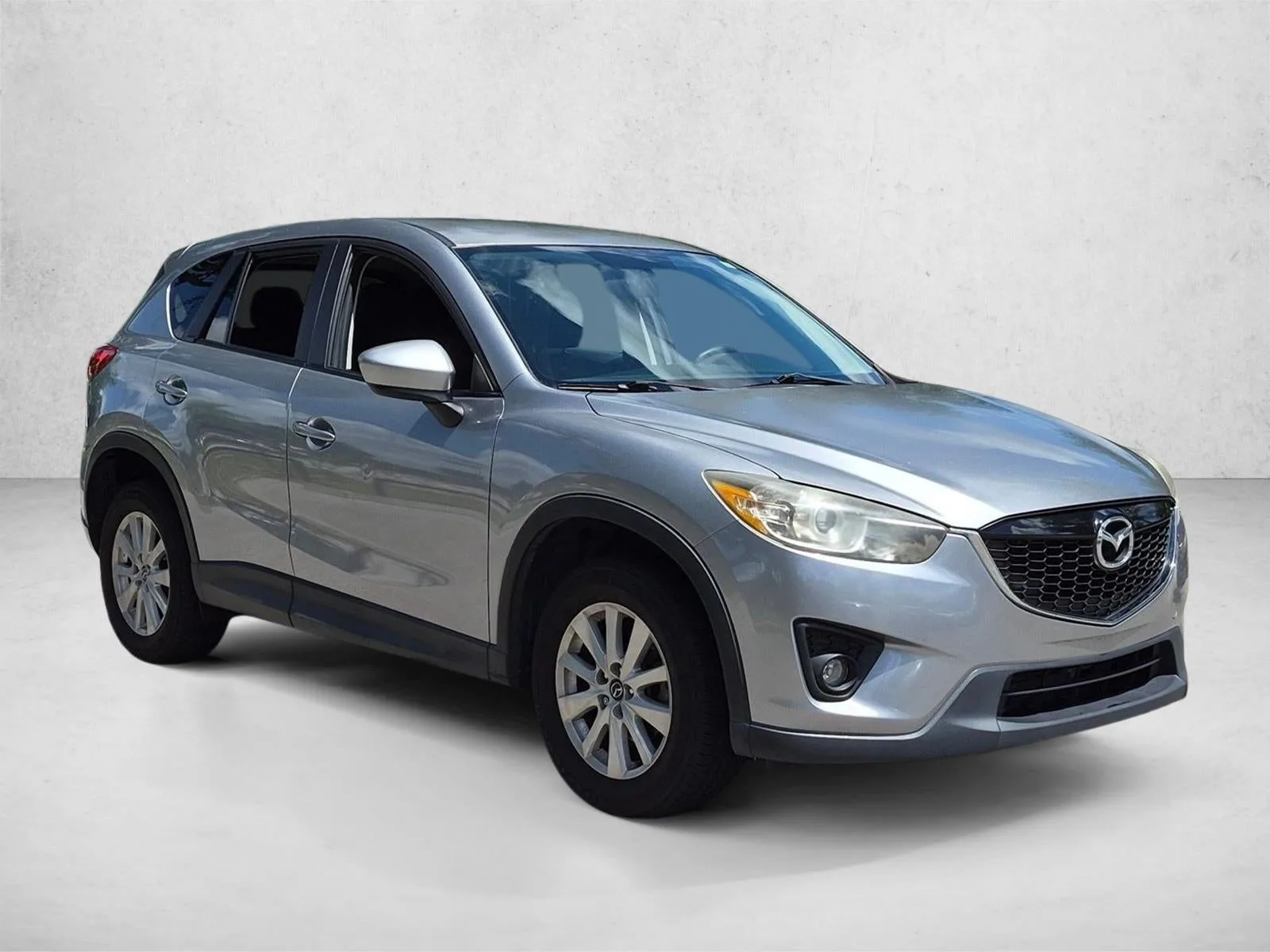 2014 Mazda CX-5 FWD 4dr Auto Touring photo 2