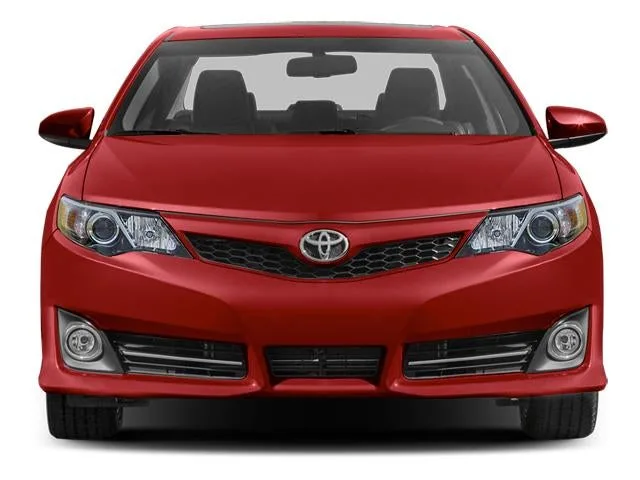2013 Toyota Camry 4dr Sdn I4 Auto LE (Natl) photo 8