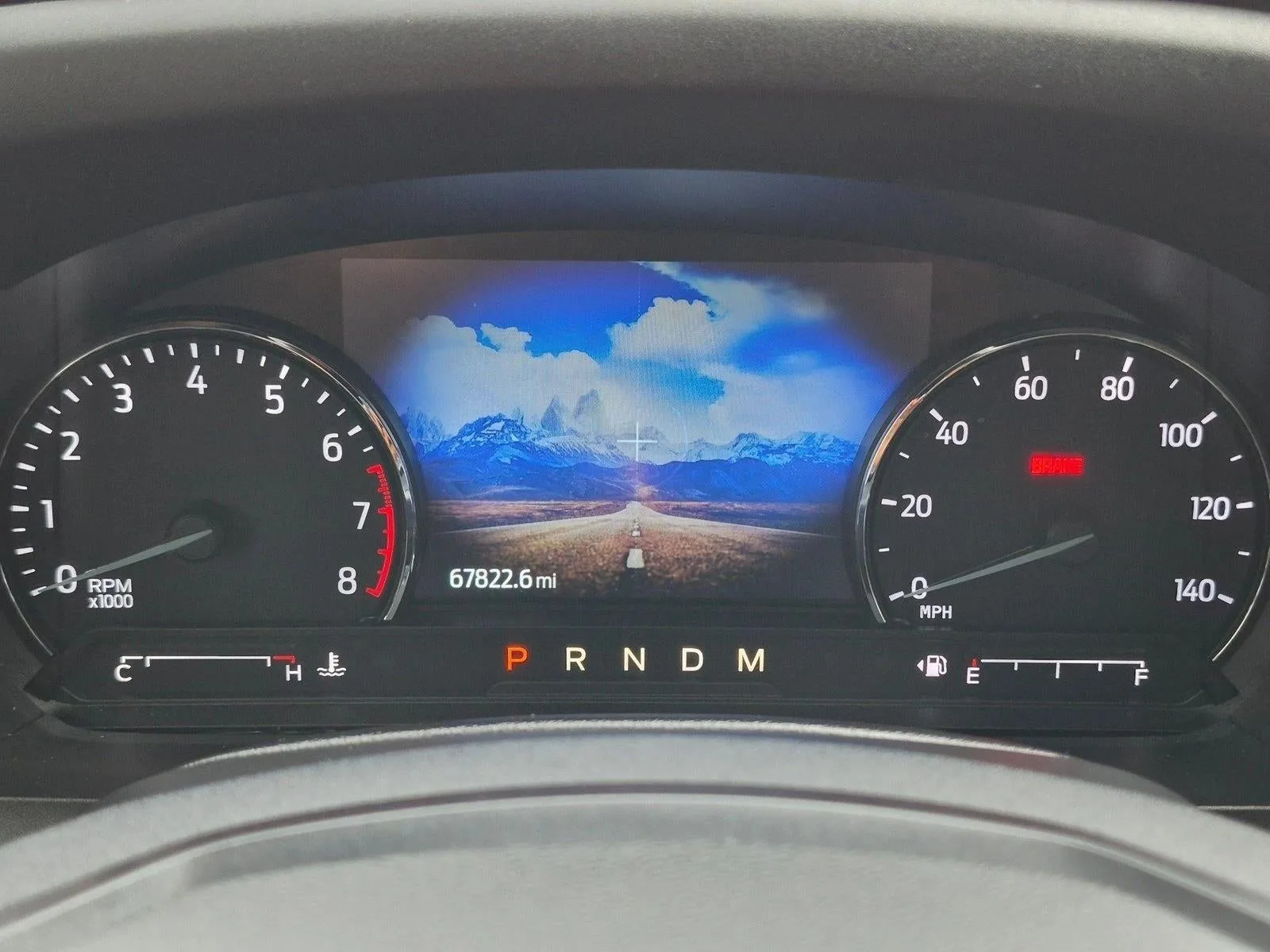 2020 Ford Explorer Limited RWD photo 11