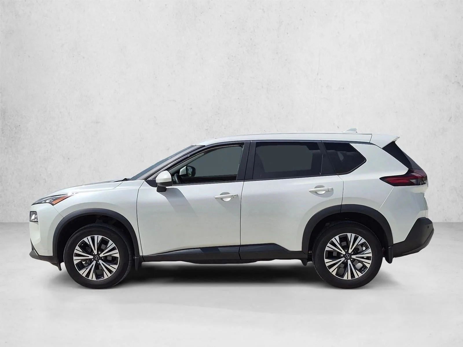 2023 Nissan Rogue FWD SV photo 8