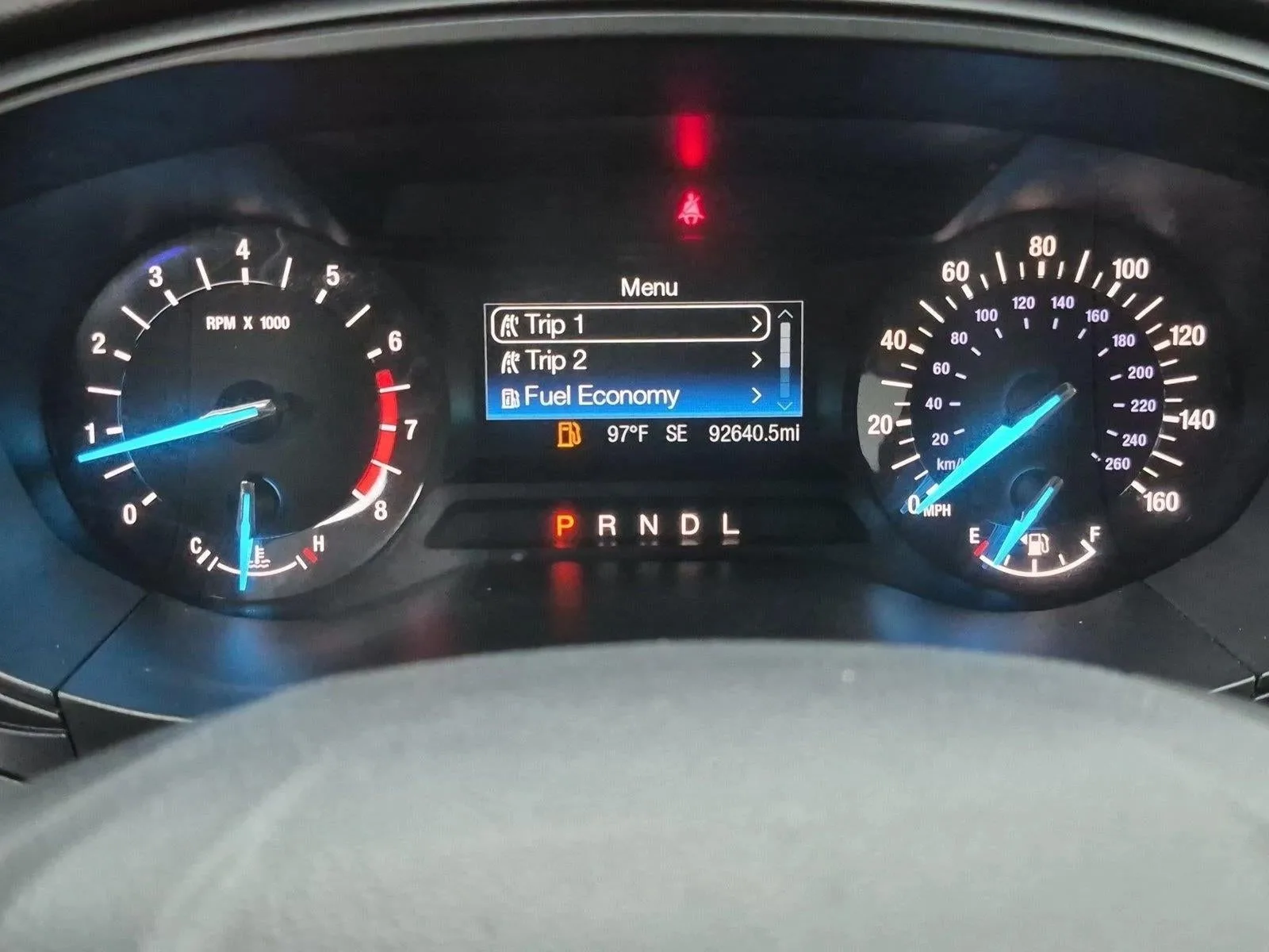 2019 Ford Fusion S photo 11