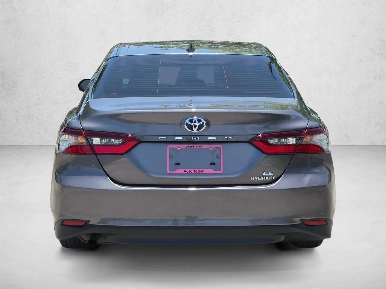 2024 Toyota Camry Hybrid LE CVT (Natl) photo 6