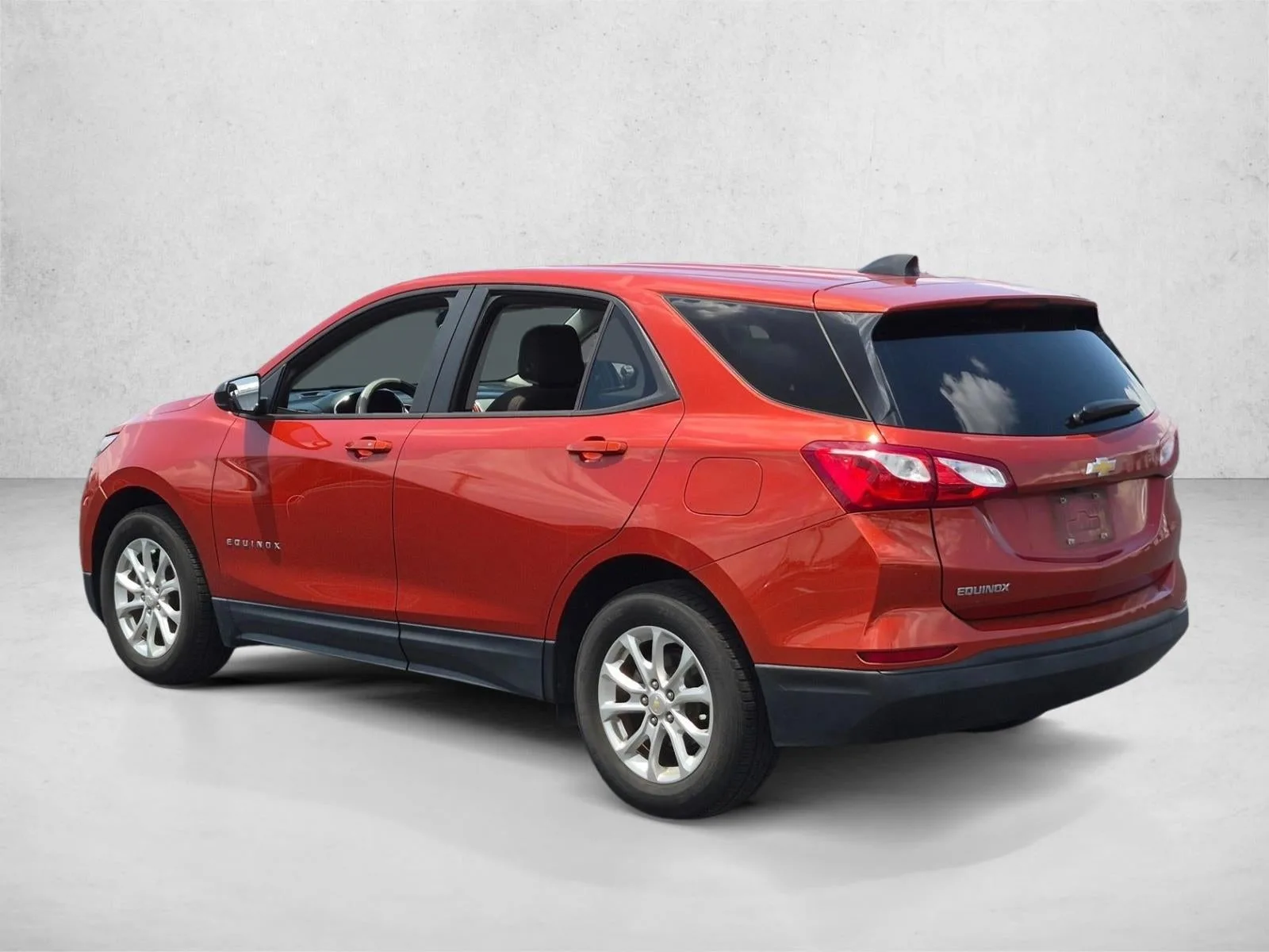 2020 Chevrolet Equinox FWD LS photo 7