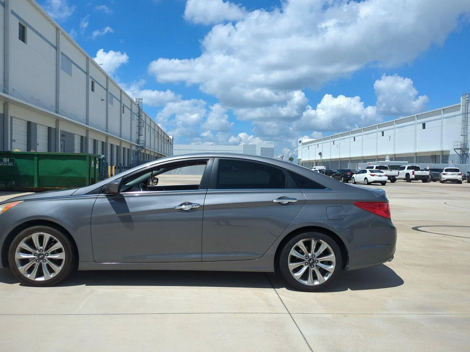 2011 Hyundai SONATA 4dr Sdn 2.4 Auto SE photo 8