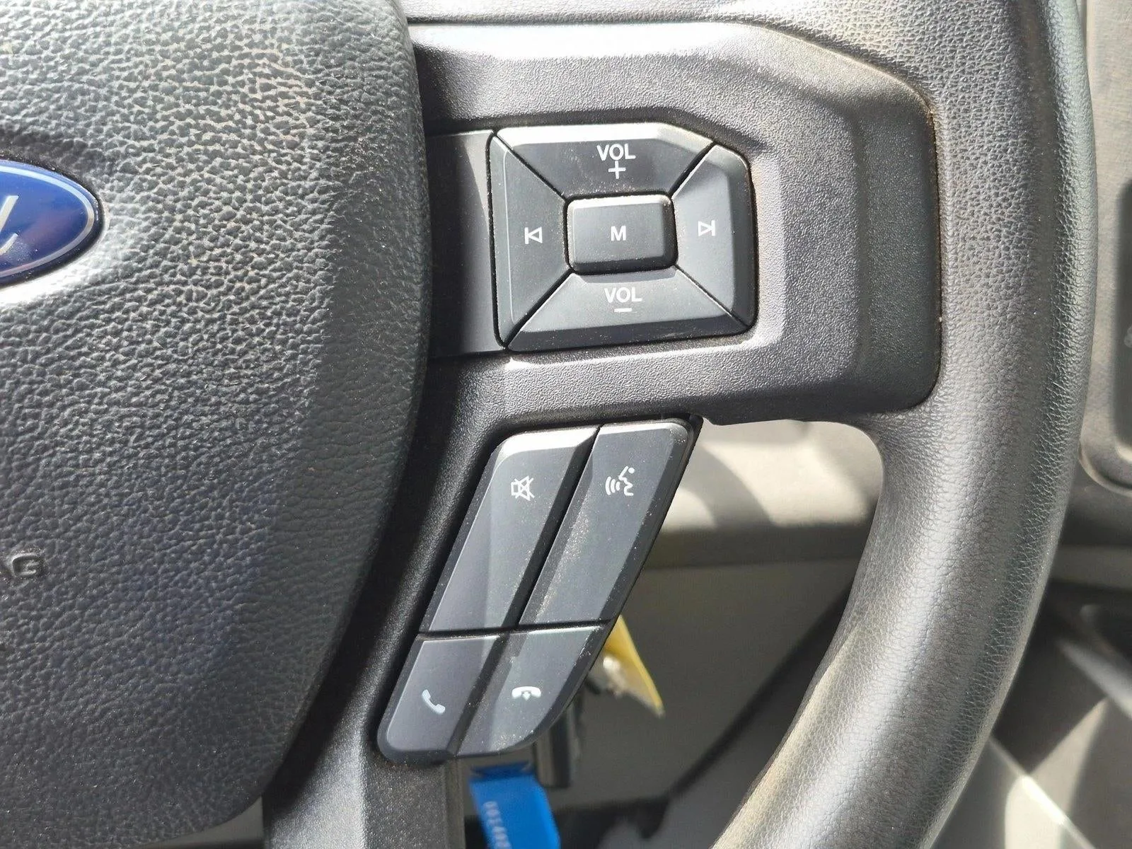 2022 Ford E-Series Cutaway Base photo 10