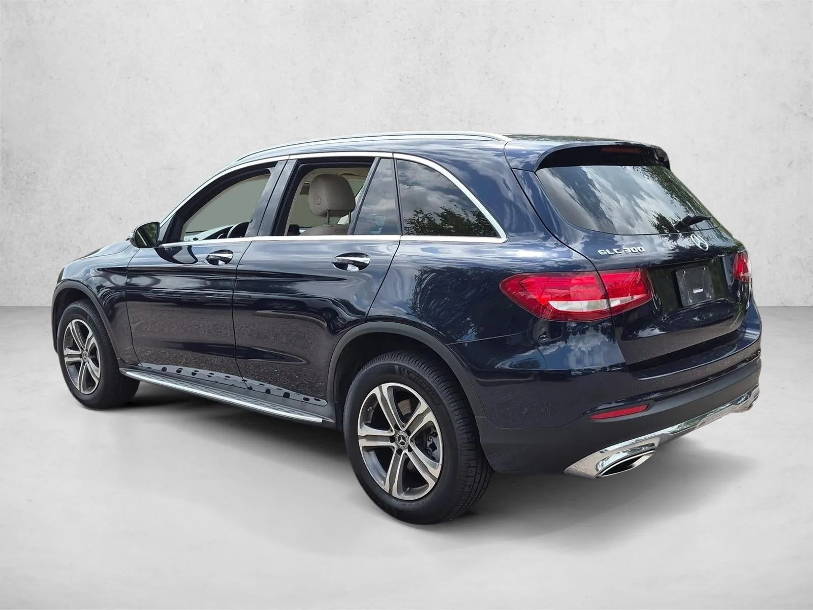 2018 Mercedes-Benz GLC GLC 300 4MATIC® SUV photo 7