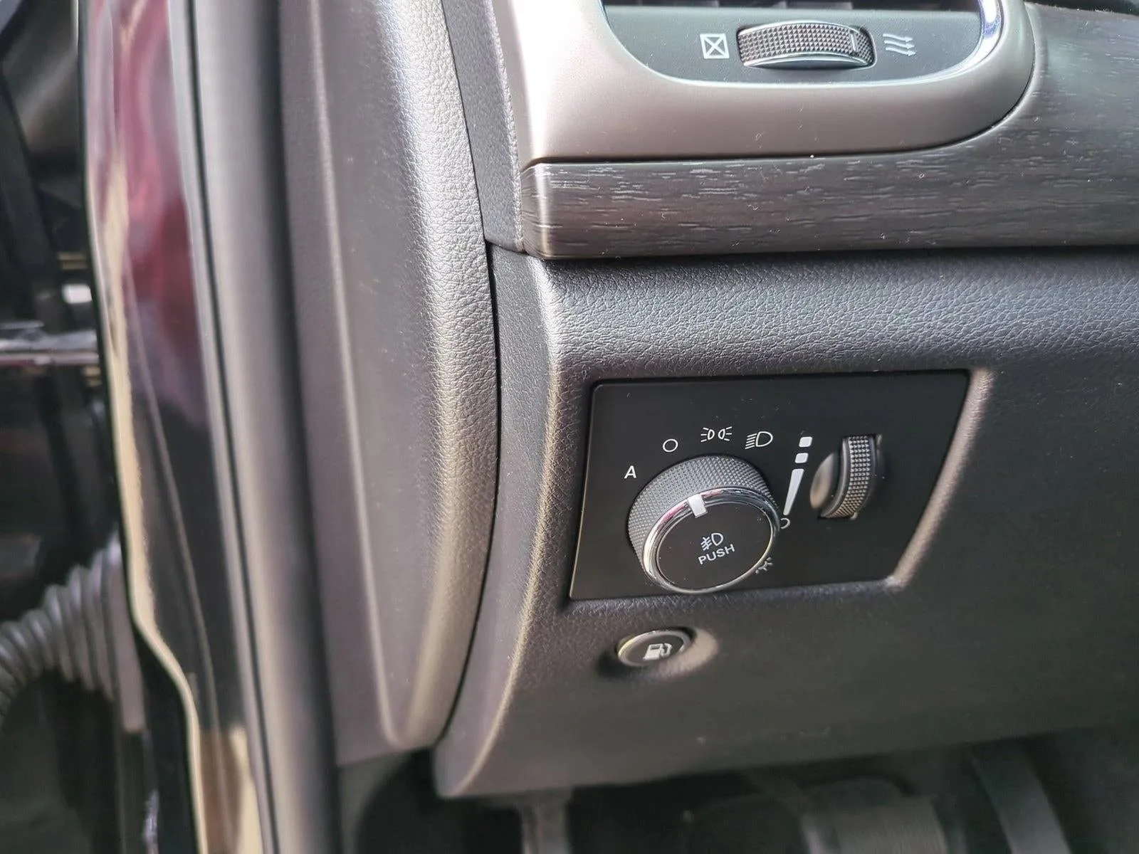 2018 Jeep Grand Cherokee Altitude 4x4 *Ltd Avail* photo 10