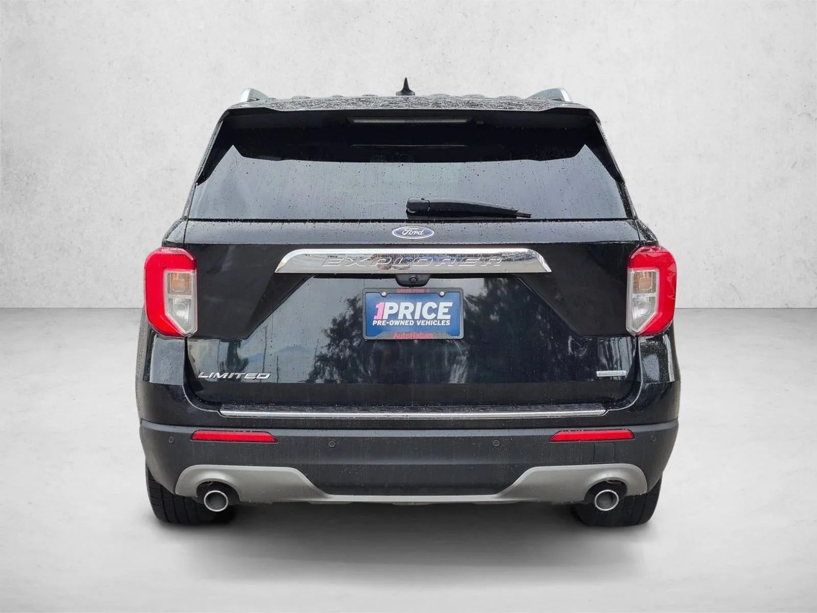2020 Ford Explorer Limited RWD photo 7
