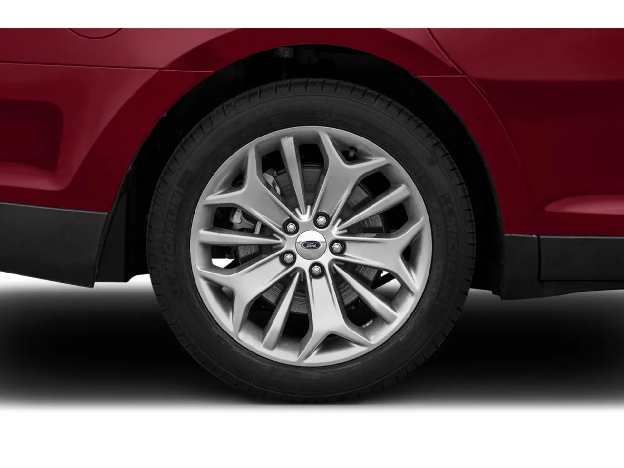 2015 Ford Taurus 4dr Sdn SE FWD photo 10