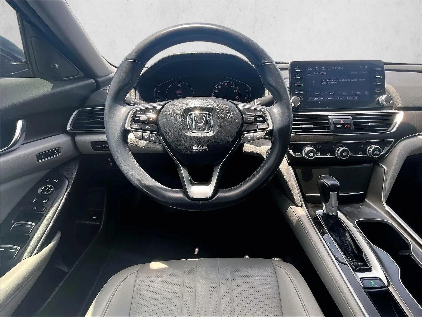 2019 Honda Accord EX-L photo 7