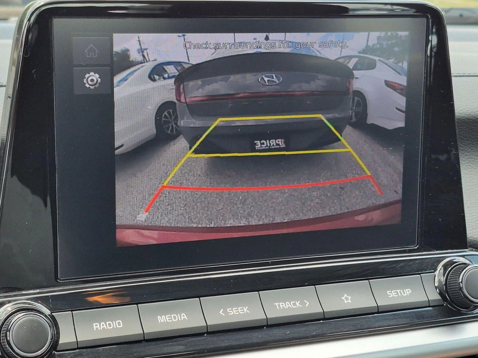 2022 Kia Forte LXS IVT photo 11