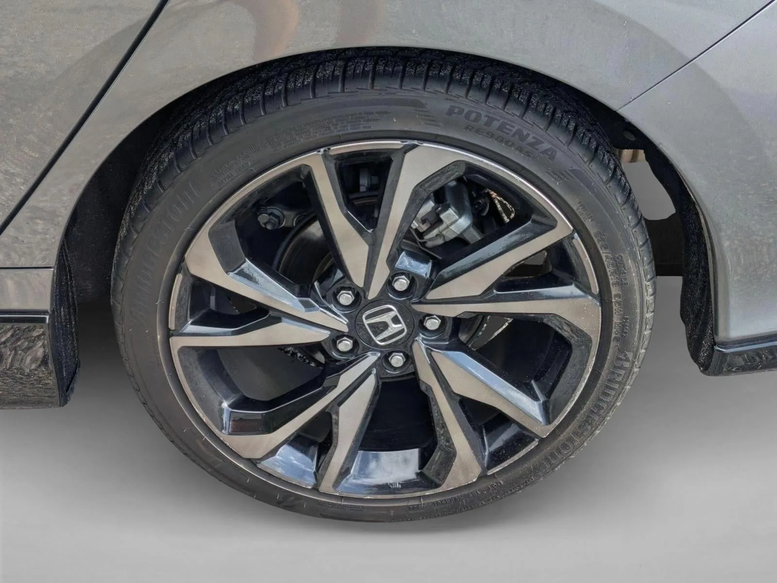 2017 Honda Civic Hatchback Sport Touring CVT photo 9