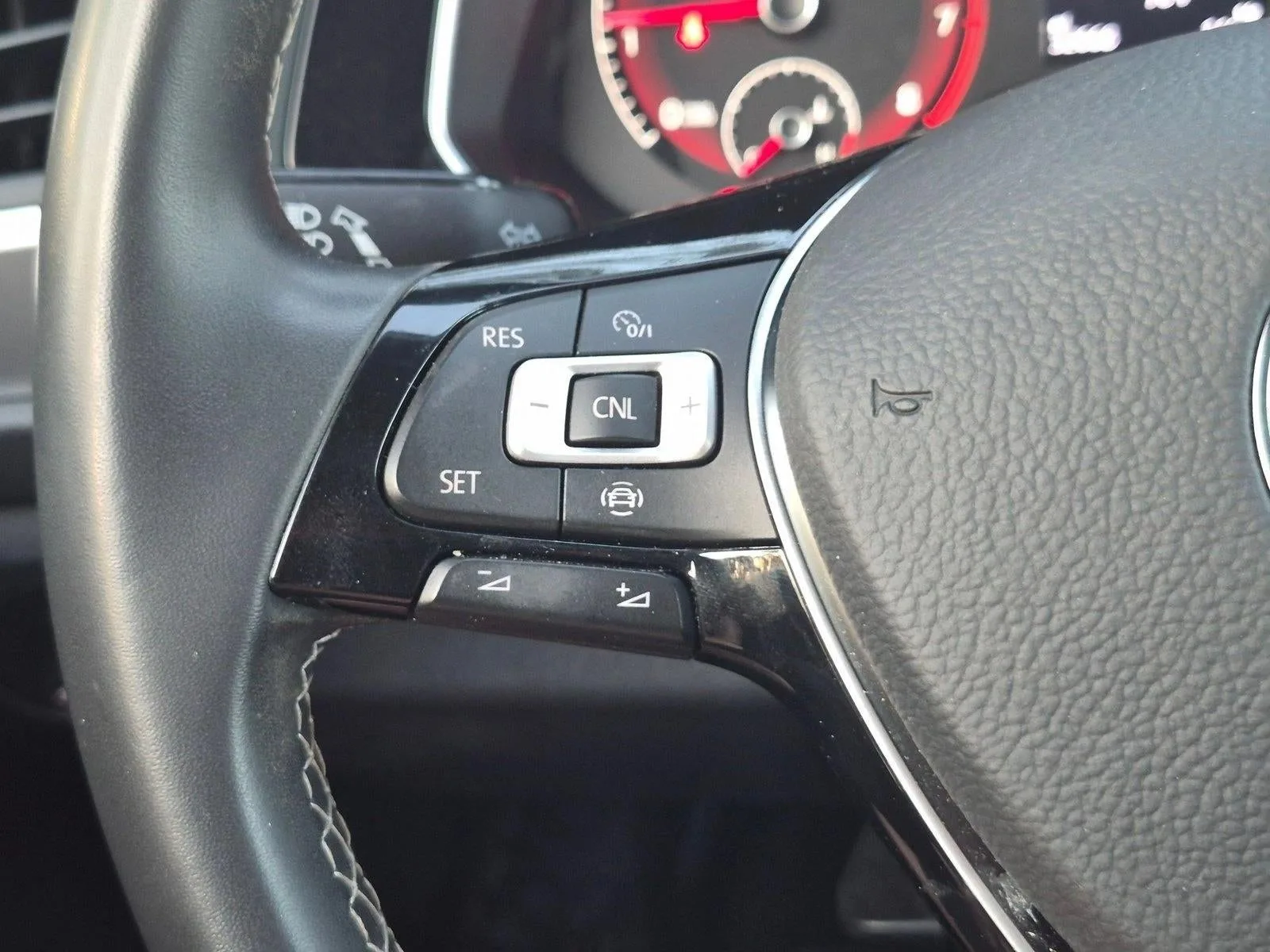 2021 Volkswagen Jetta SE Auto photo 4