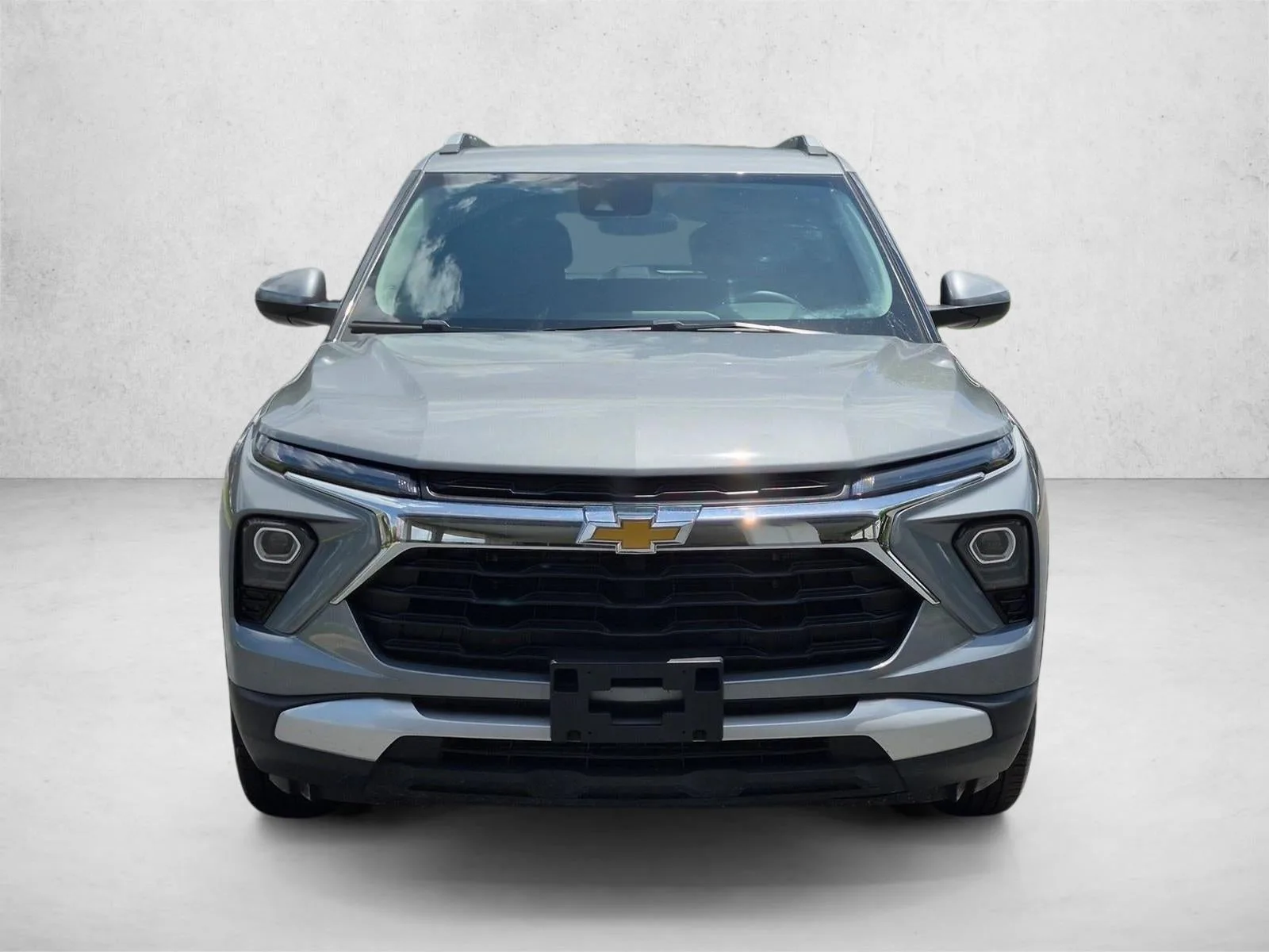 2025 Chevrolet Trailblazer FWD 4dr LT photo 2