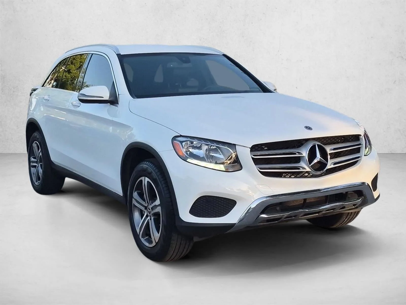 2019 Mercedes-Benz GLC GLC 300 SUV photo 3