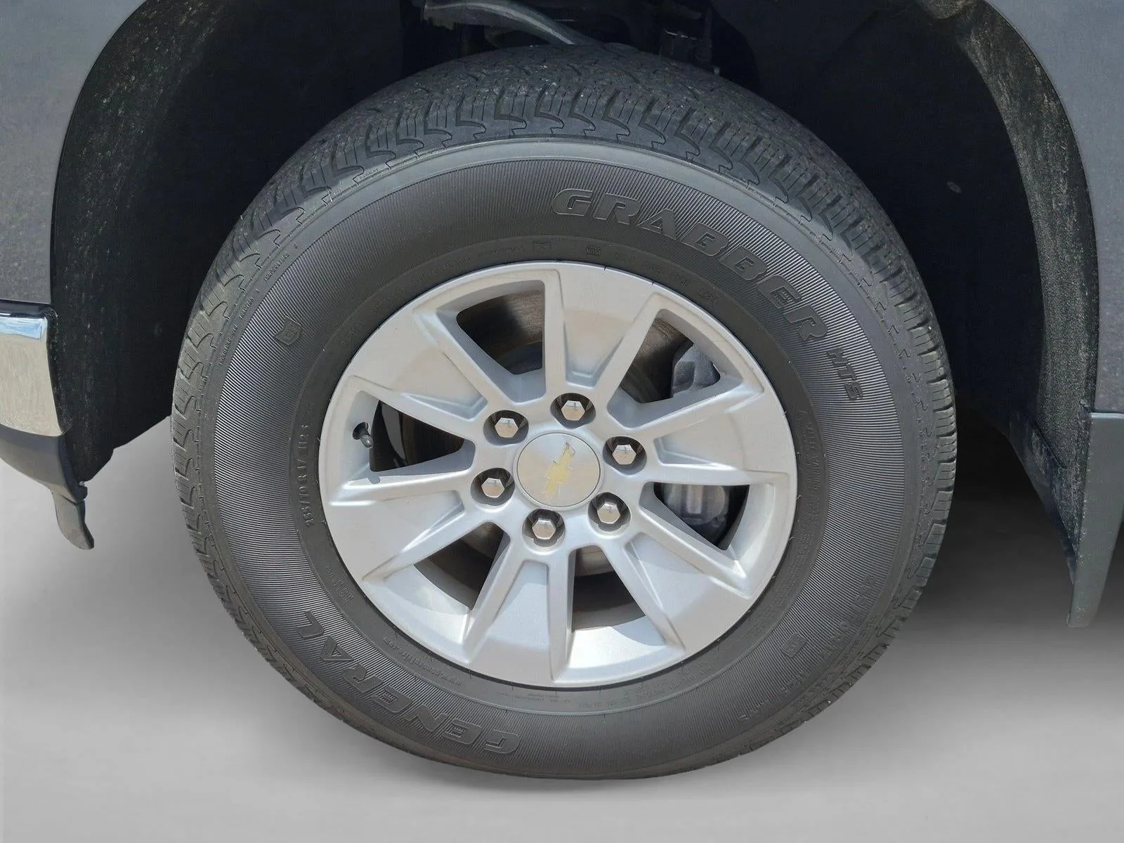 2020 Chevrolet Silverado 1500 LT photo 10