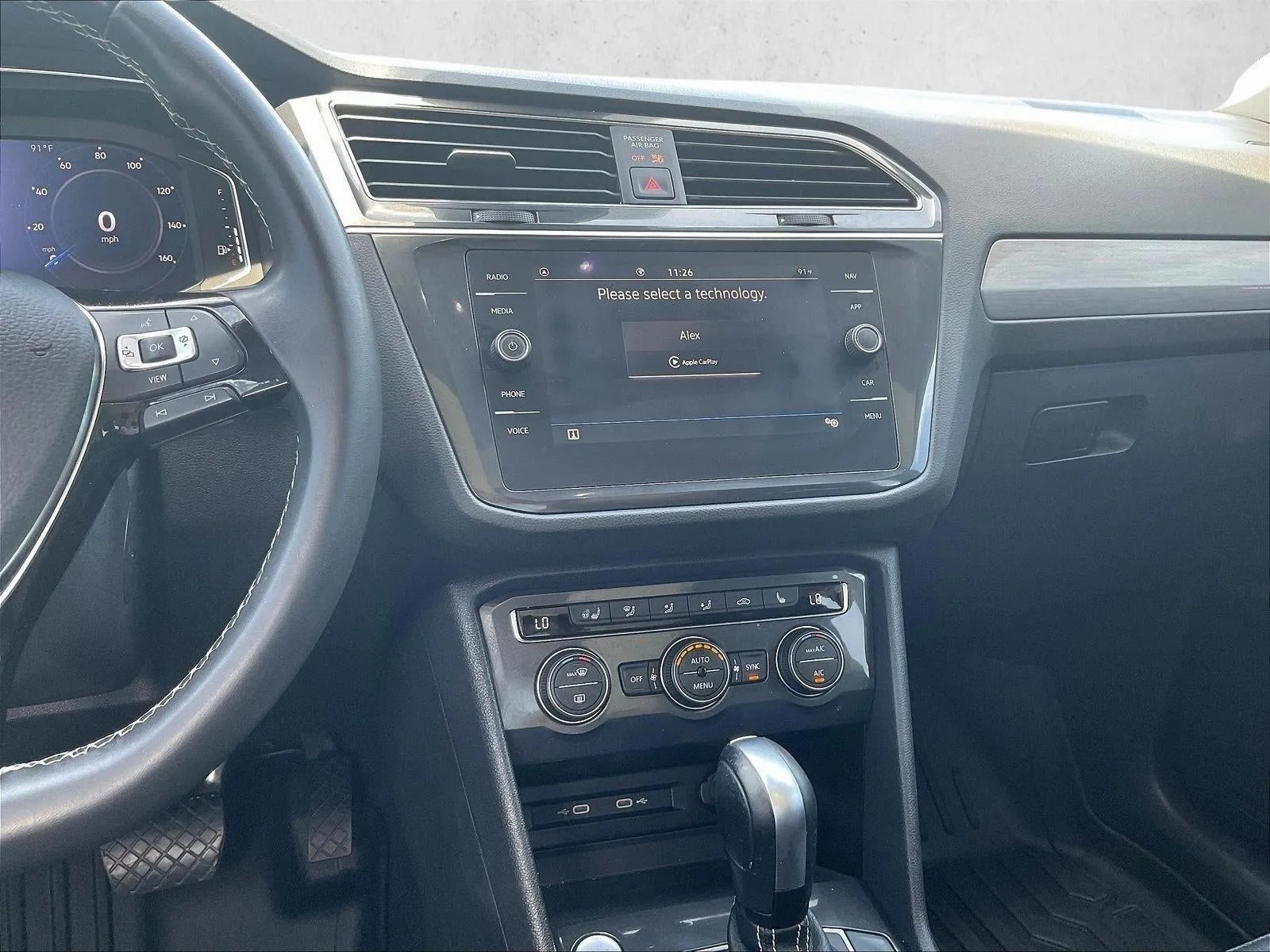 2021 Volkswagen Tiguan 2.0T SE FWD photo 8