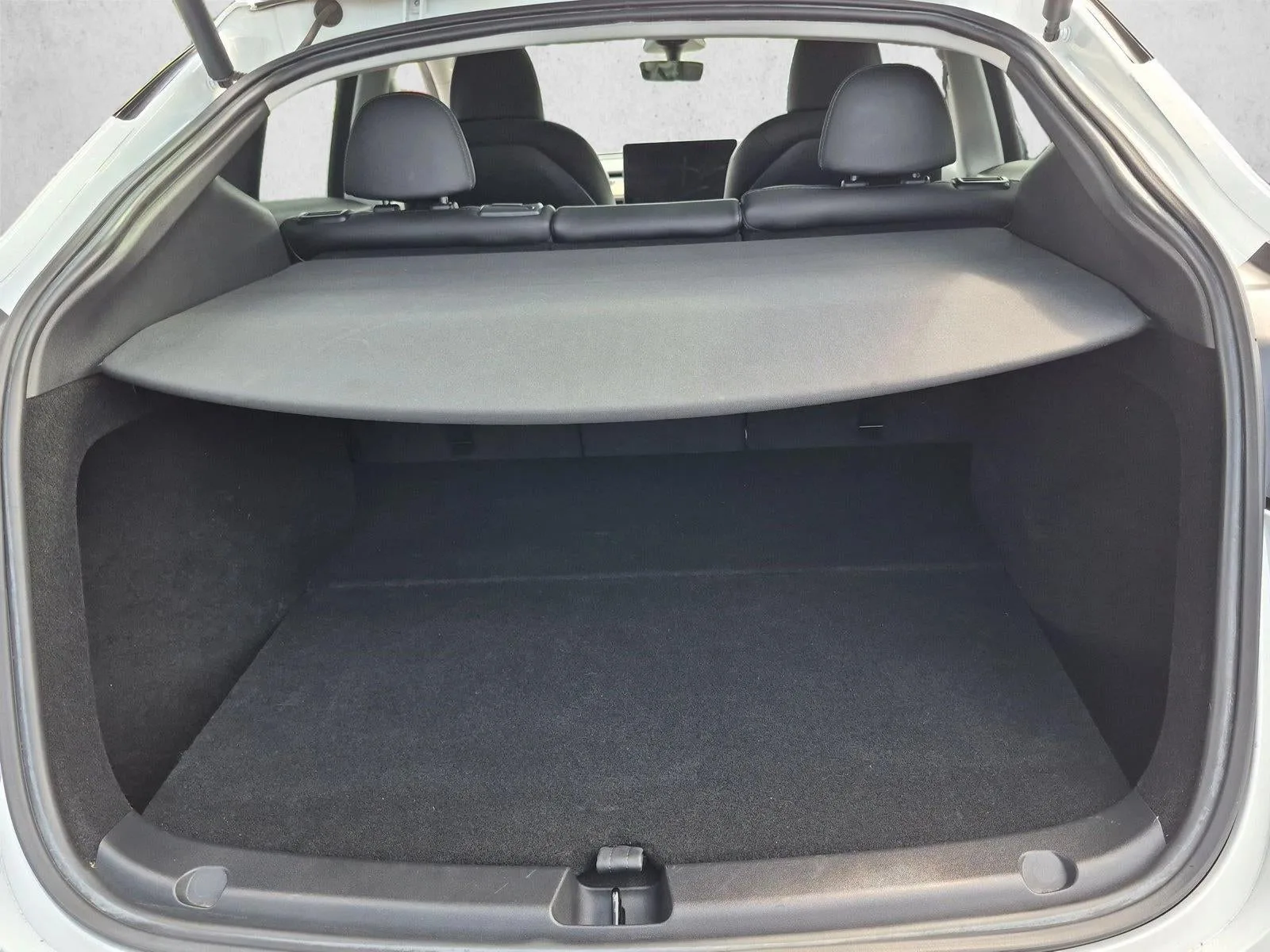 2022 Tesla Model Y Long Range photo 6