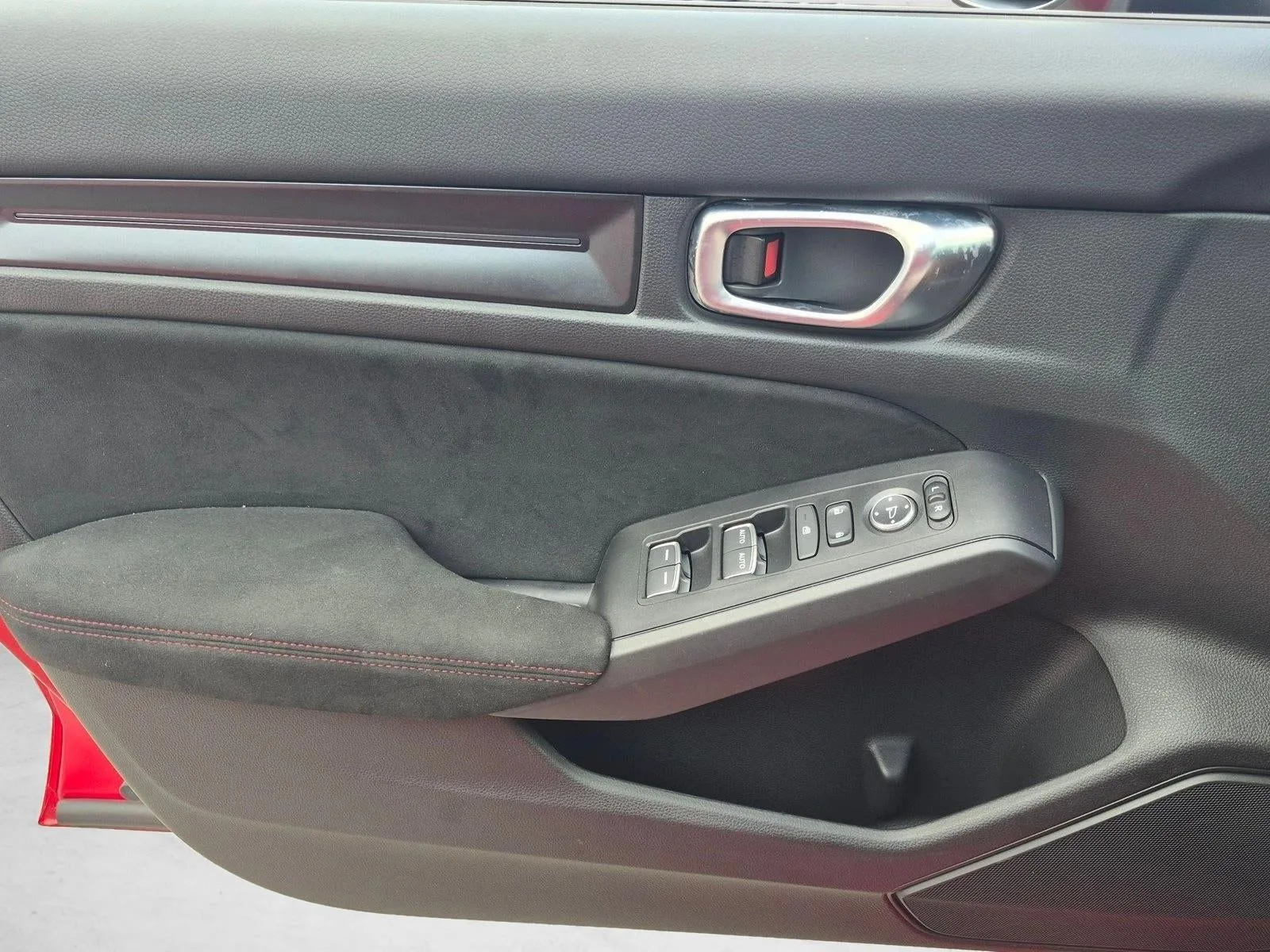 2026 Honda Civic Type R Base photo 8