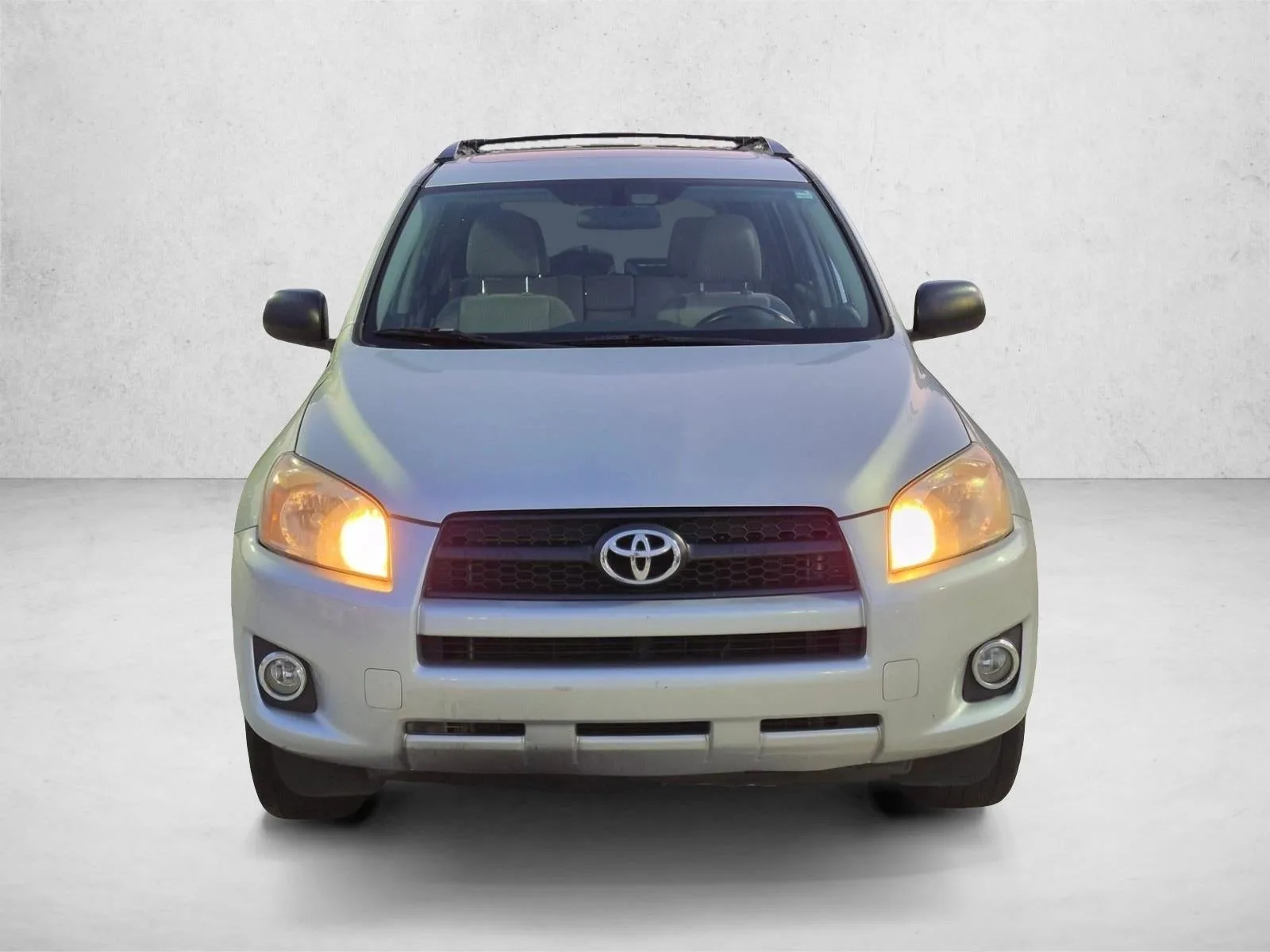 2012 Toyota RAV4 FWD 4dr I4 (Natl) photo 2