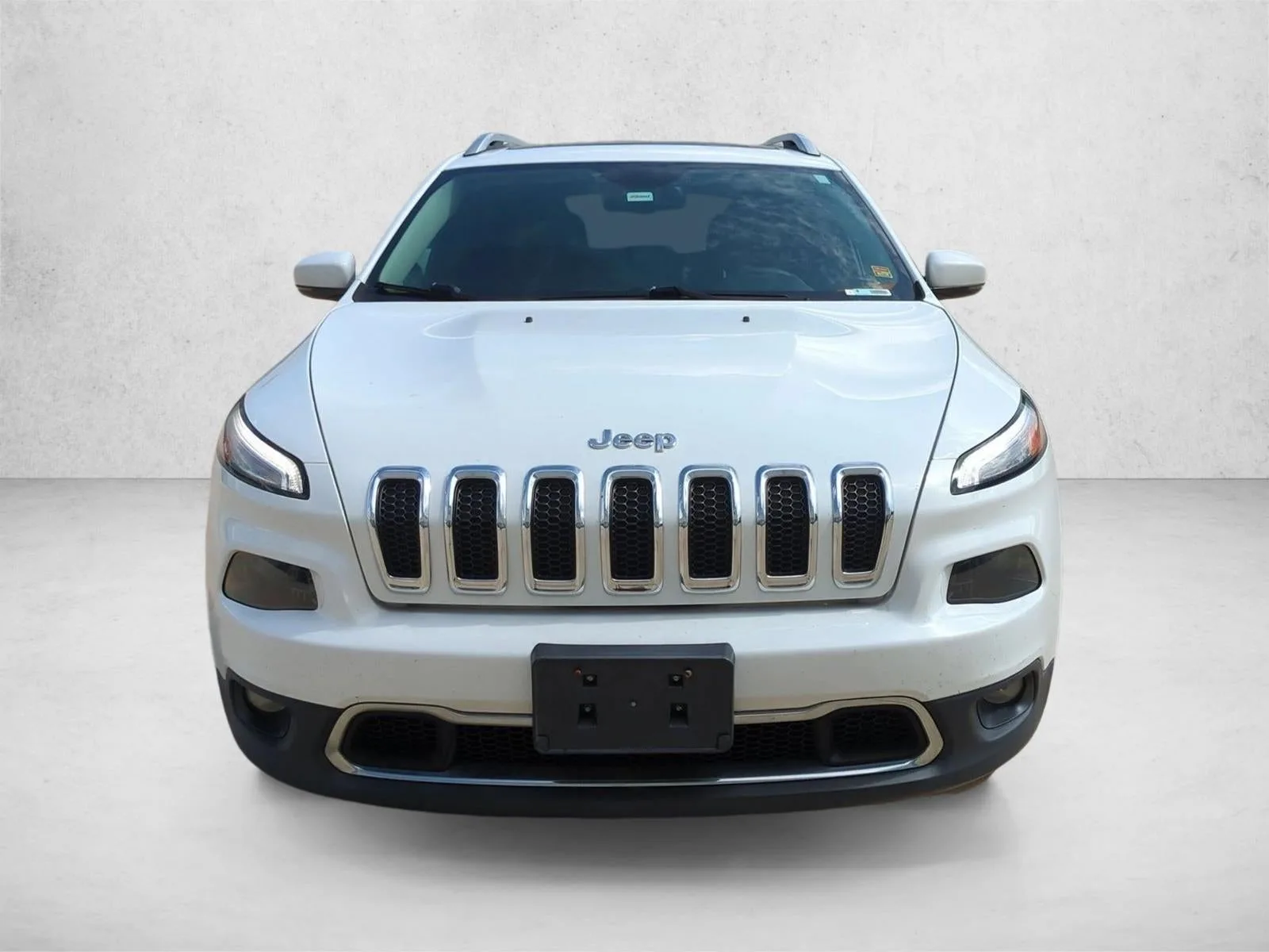 2015 Jeep Cherokee 4WD 4dr Limited photo 2