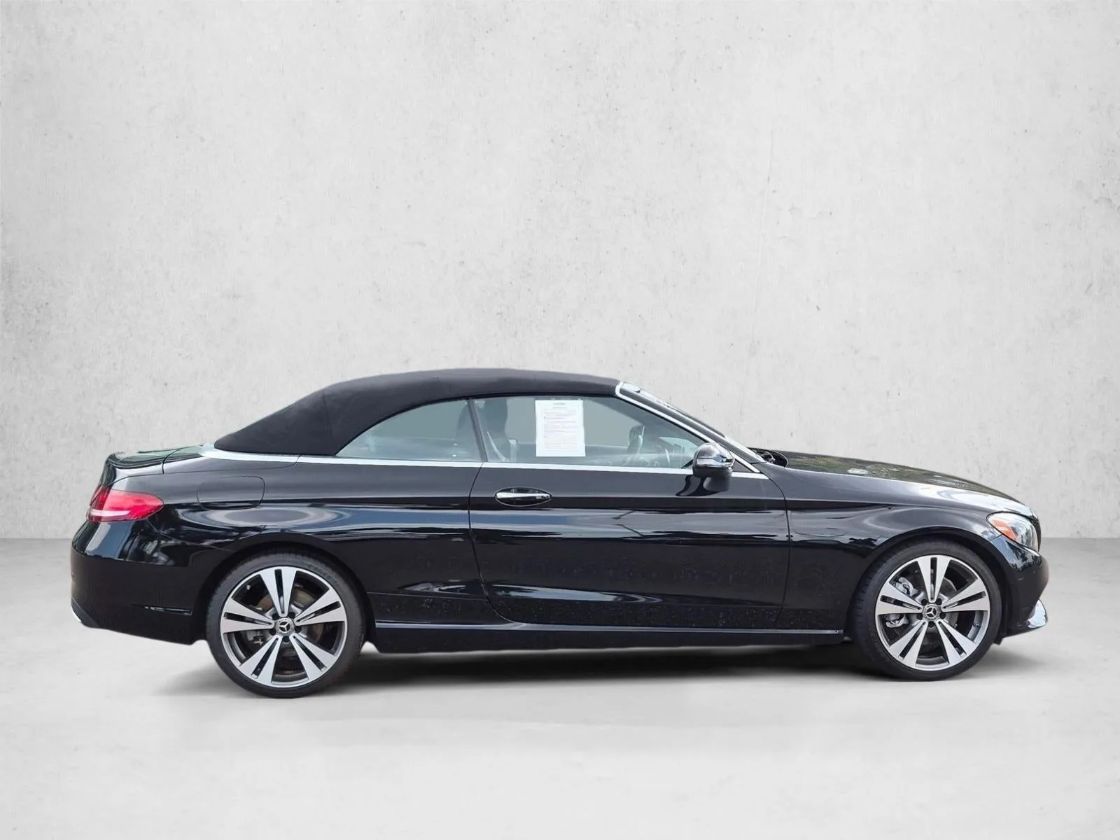 2016 Mercedes-Benz CLA CLA 250 4MATIC® Coupe photo 4