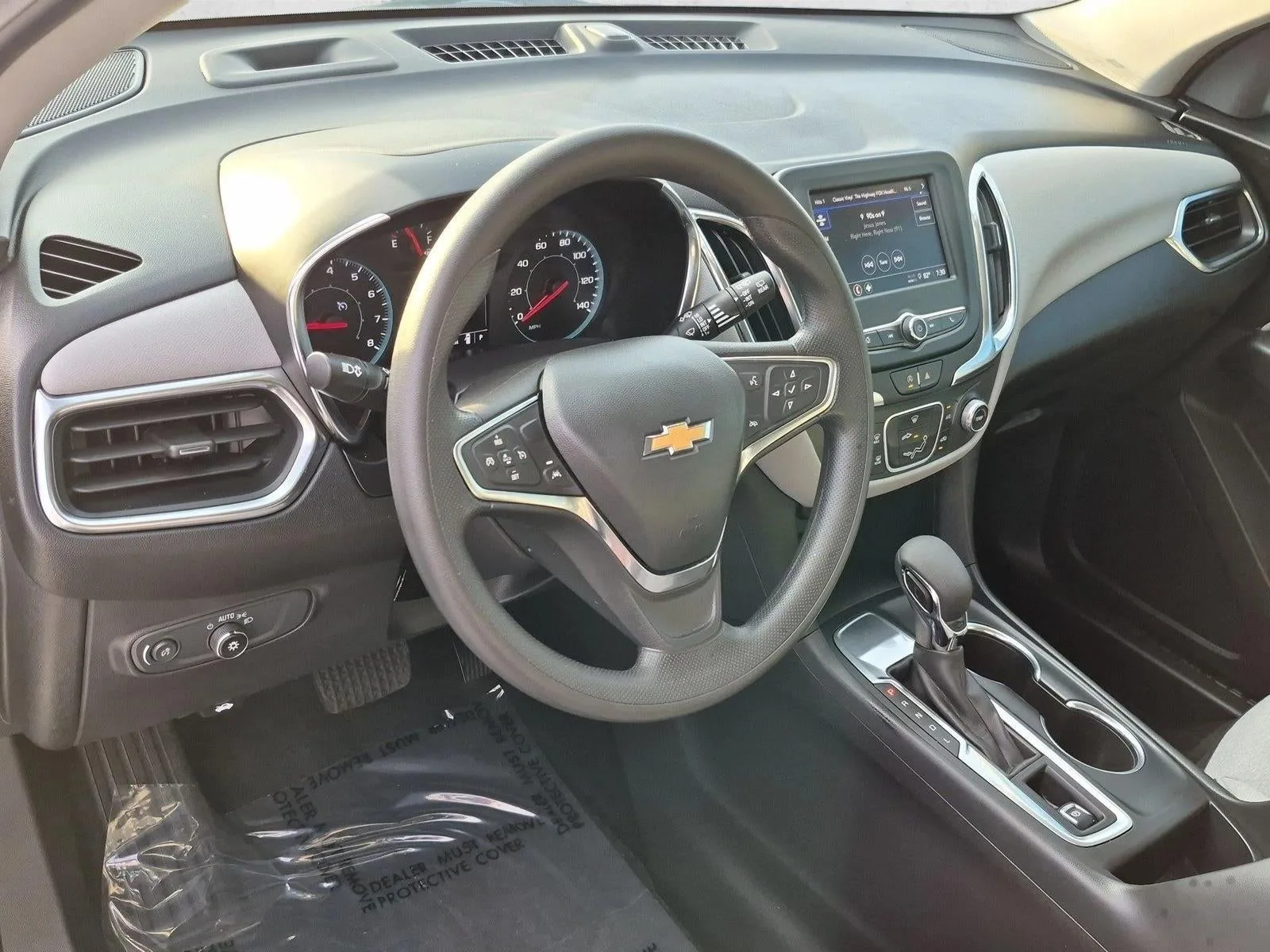 2024 Chevrolet Equinox LS photo 10
