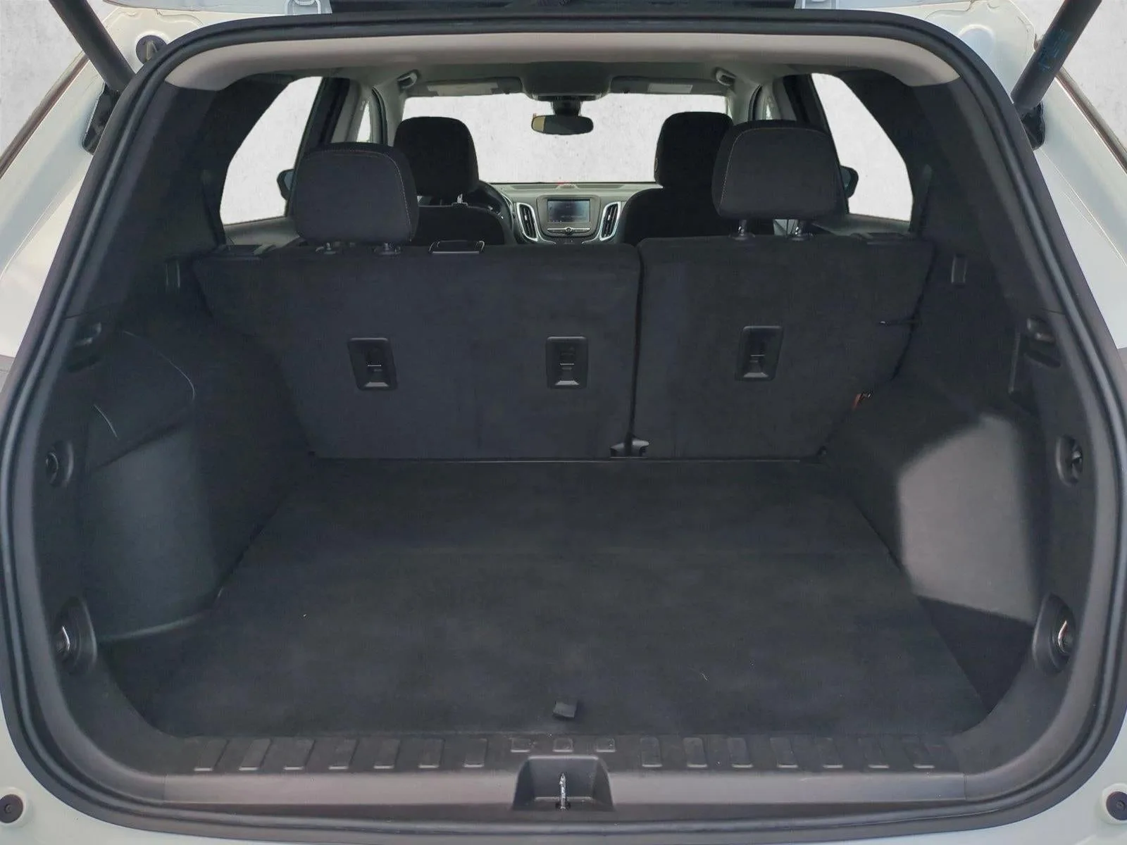 2024 Chevrolet Equinox LT photo 6