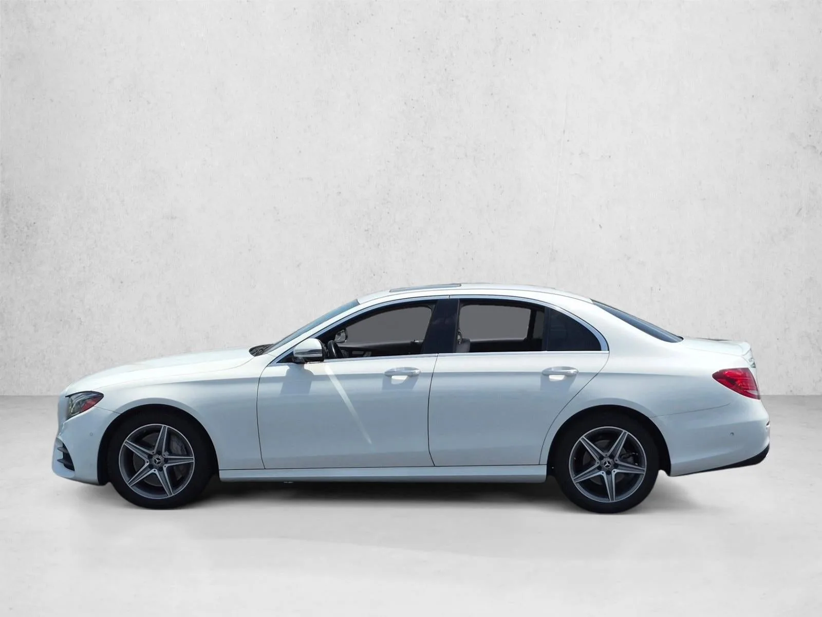 2020 Mercedes-Benz E 350 4MATIC® photo 8