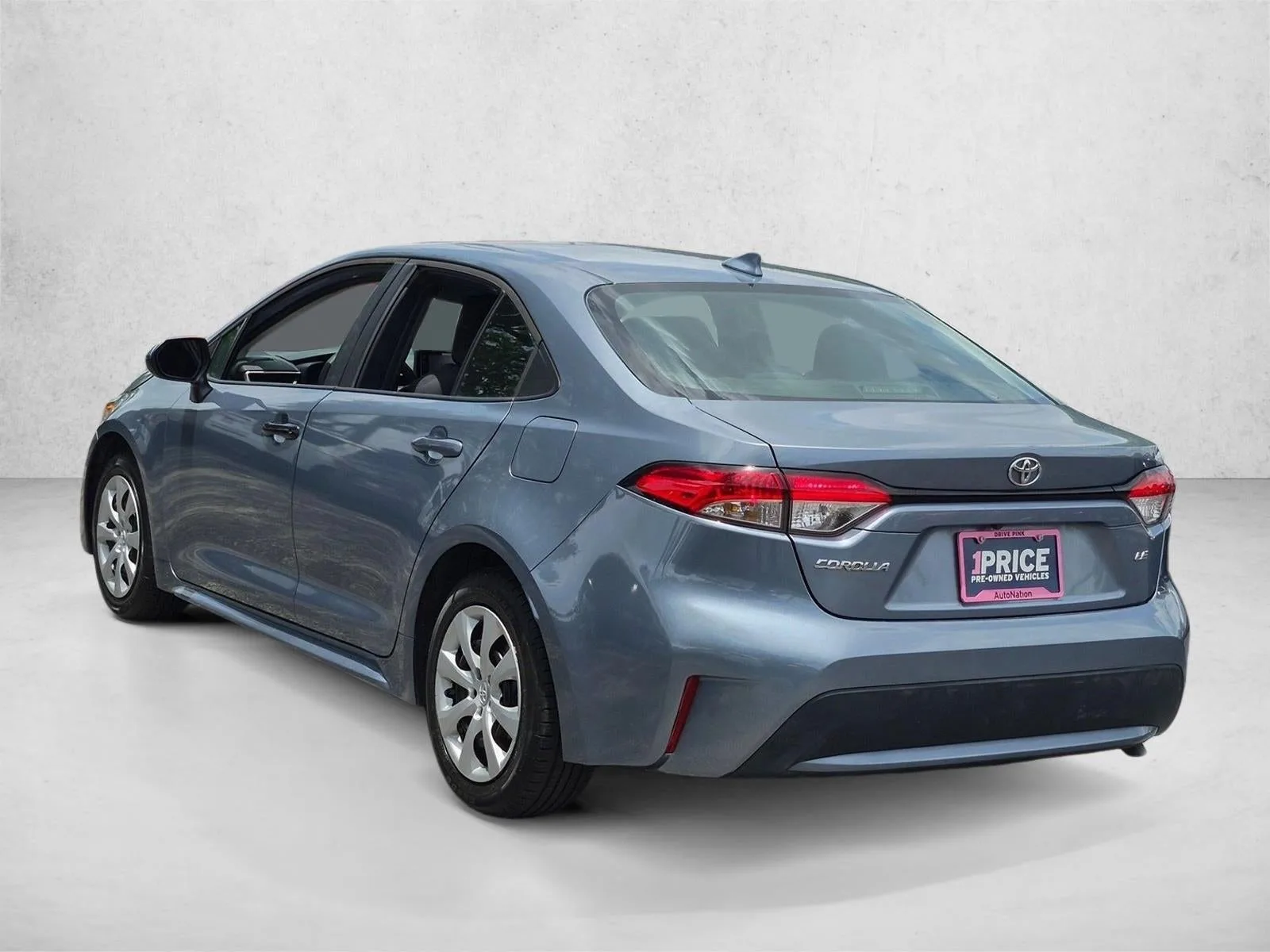 2022 Toyota Corolla LE photo 7
