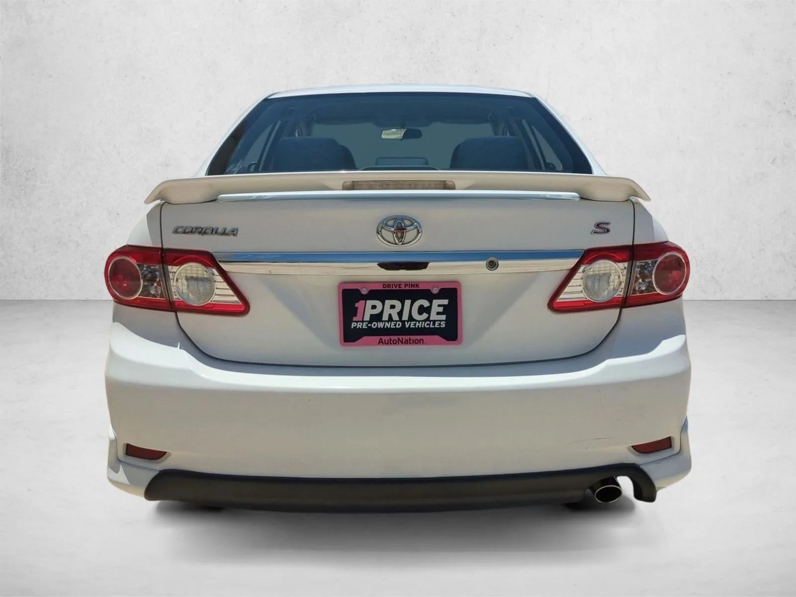 2013 Toyota Corolla 4dr Sdn Auto S (Natl) photo 7