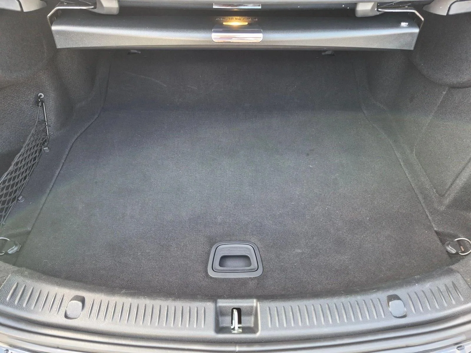 2019 Mercedes-Benz E-Class E 300 RWD Sedan photo 6