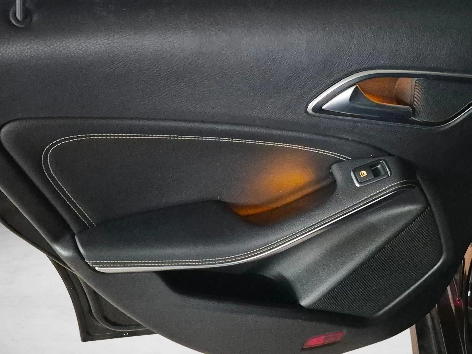 2019 Mercedes-Benz CLA 250 CLA 250 photo 9