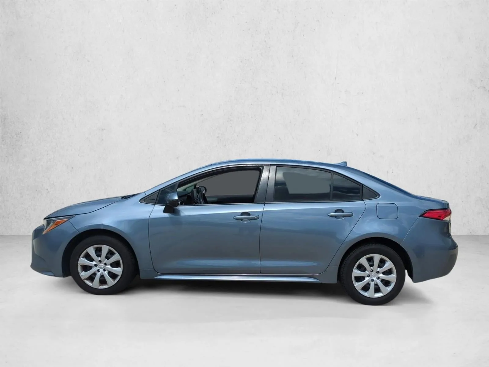 2022 Toyota Corolla LE CVT (Natl) photo 8