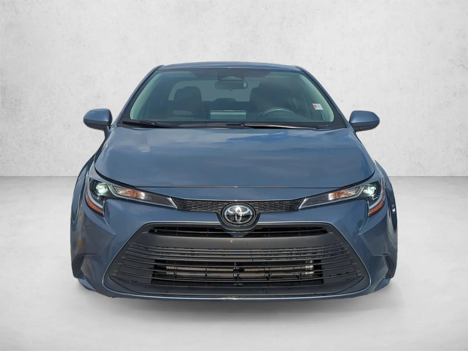 2024 Toyota Corolla LE CVT (Natl) photo 2