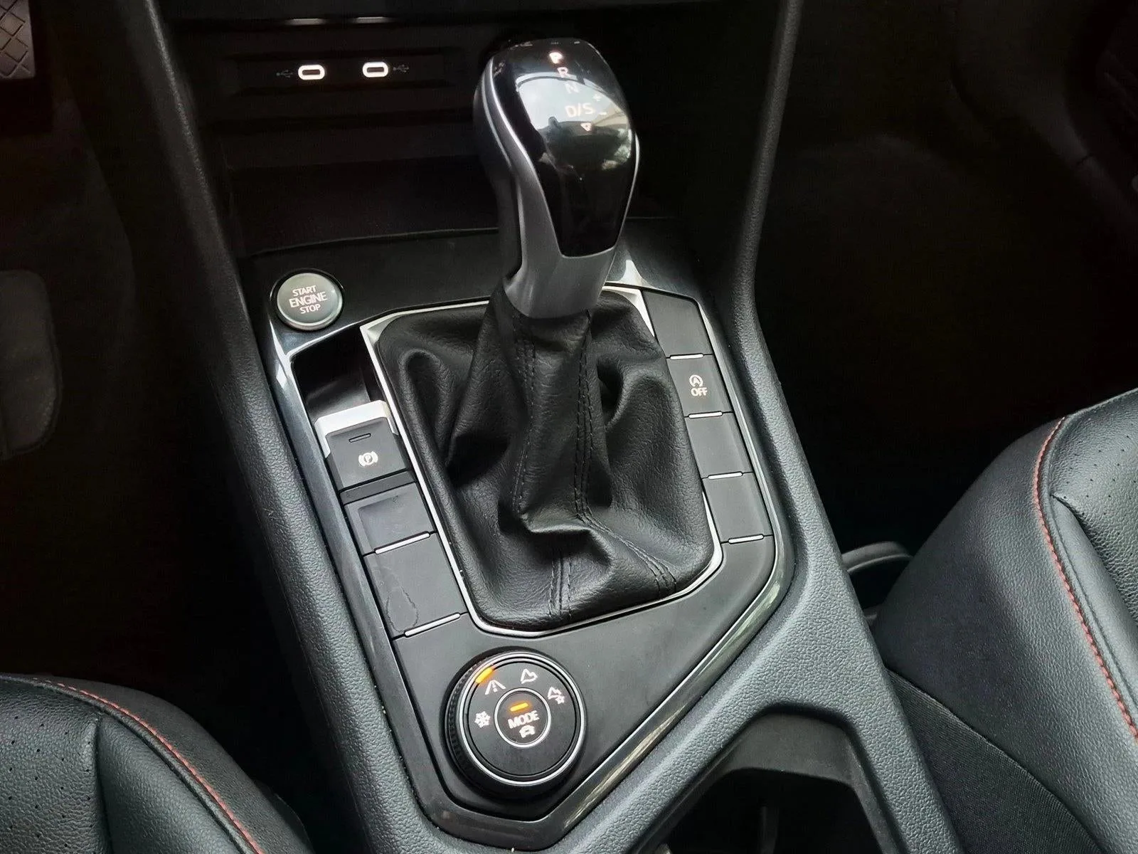 2024 Volkswagen Tiguan 2.0T Wolfsburg Edition 4MOTION photo 11