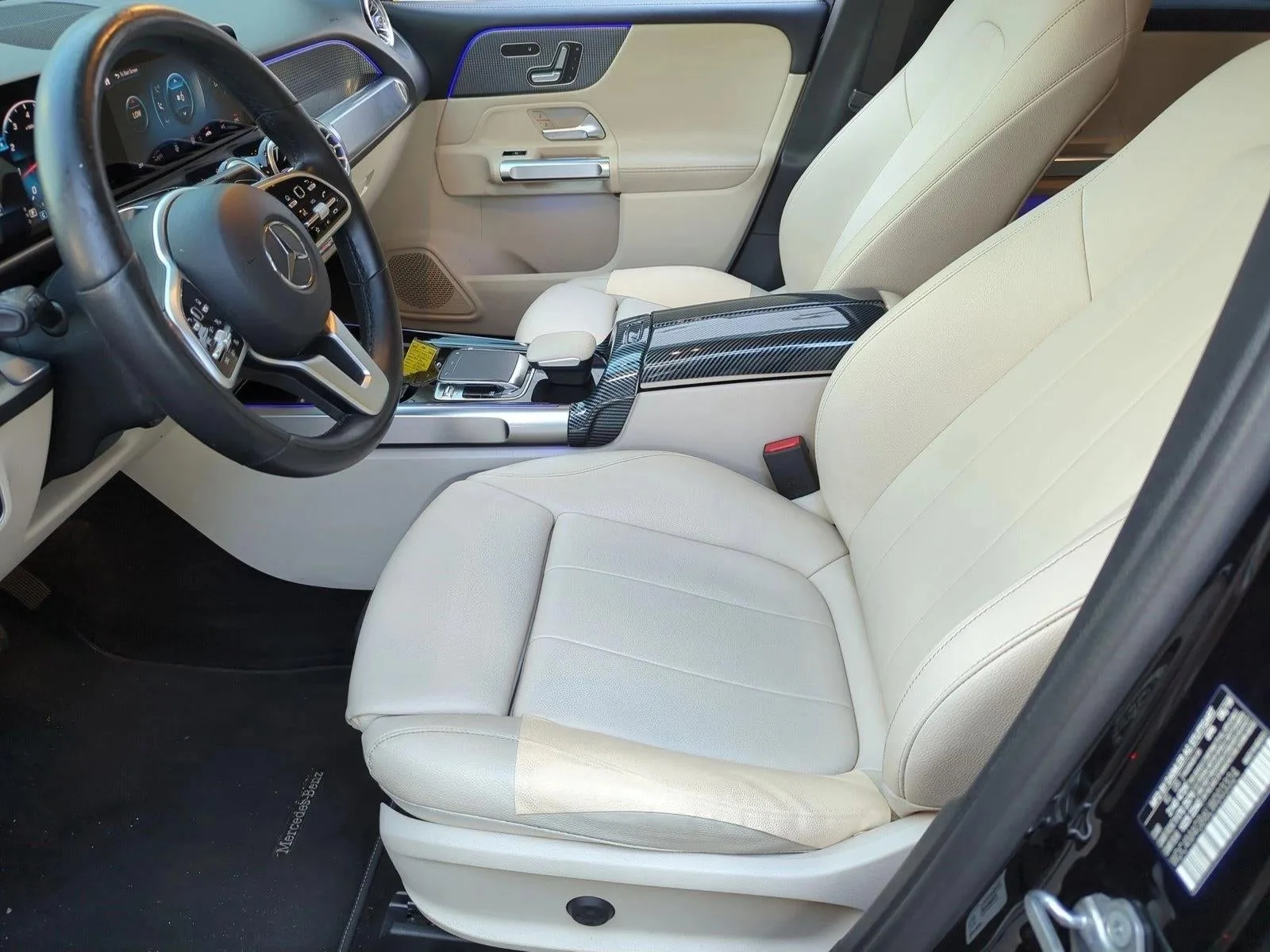 2020 Mercedes-Benz GLB GLB 250 SUV photo 12
