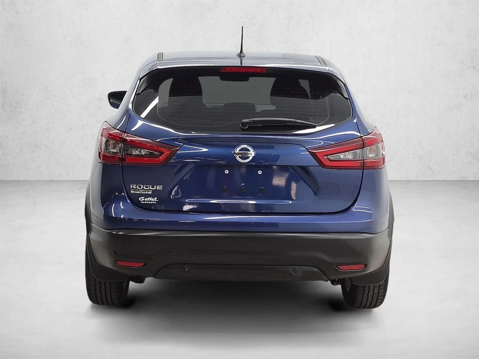 2020 Nissan Rogue Sport S photo 7