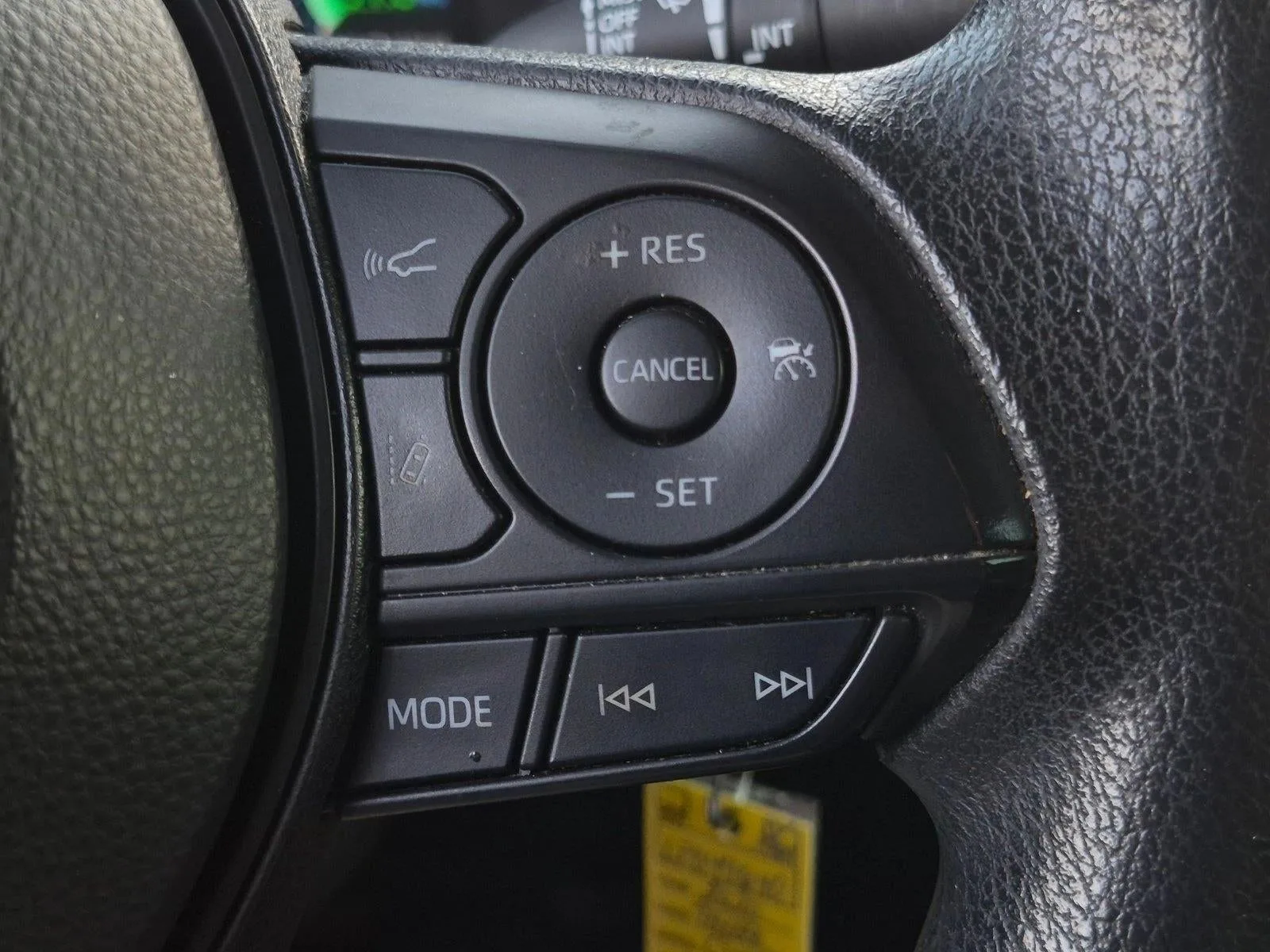 2020 Toyota Corolla LE CVT (Natl) photo 8