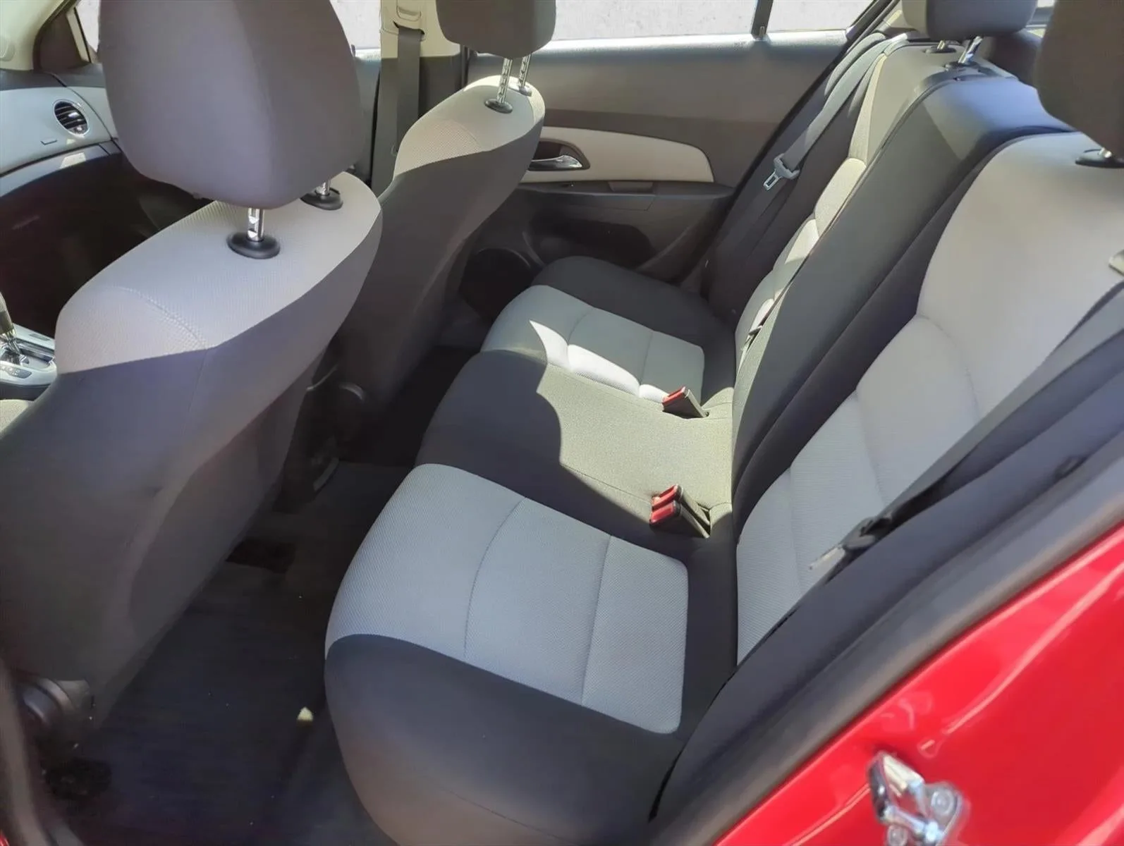2016 Chevrolet Cruze Limited Sedan LS (Automatic) photo 10