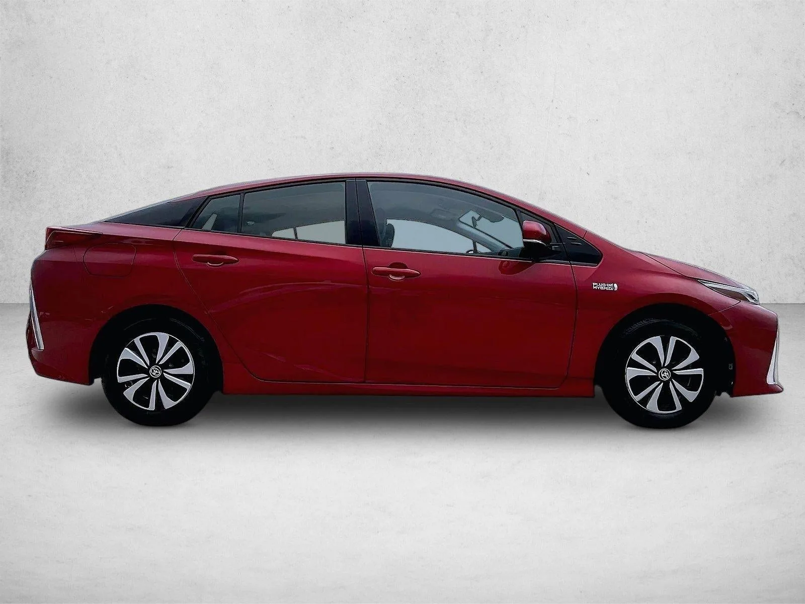 2017 Toyota Prius Prime Premium (Natl) photo 5