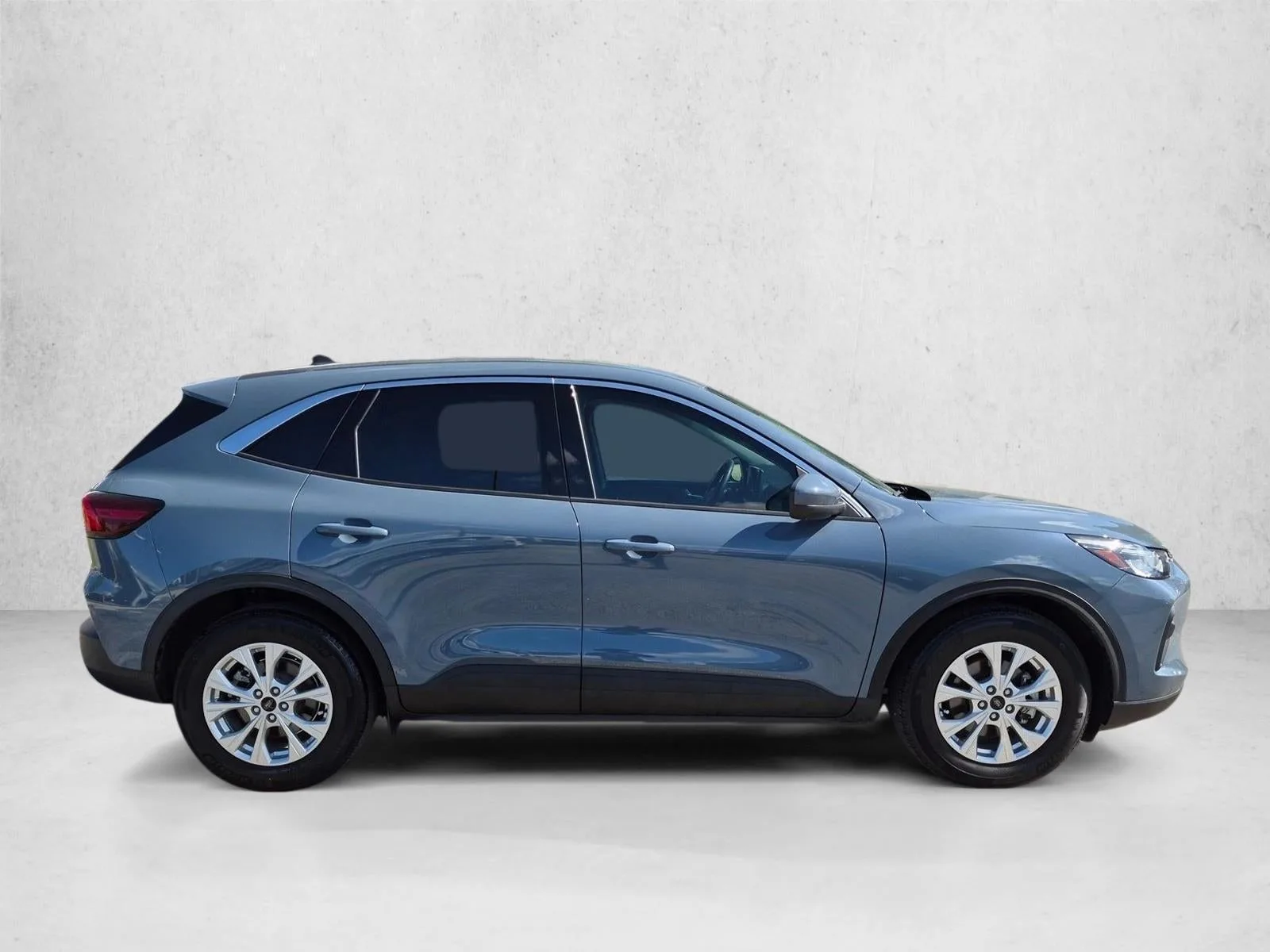 2023 Ford Escape Active FWD photo 4