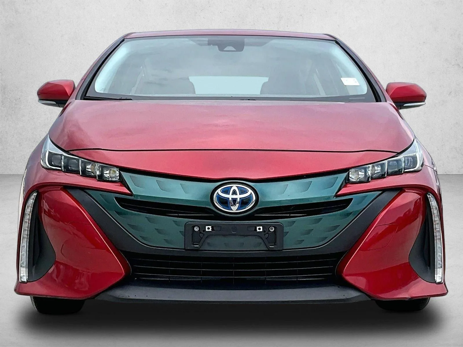 2017 Toyota Prius Prime Premium (Natl) photo 3