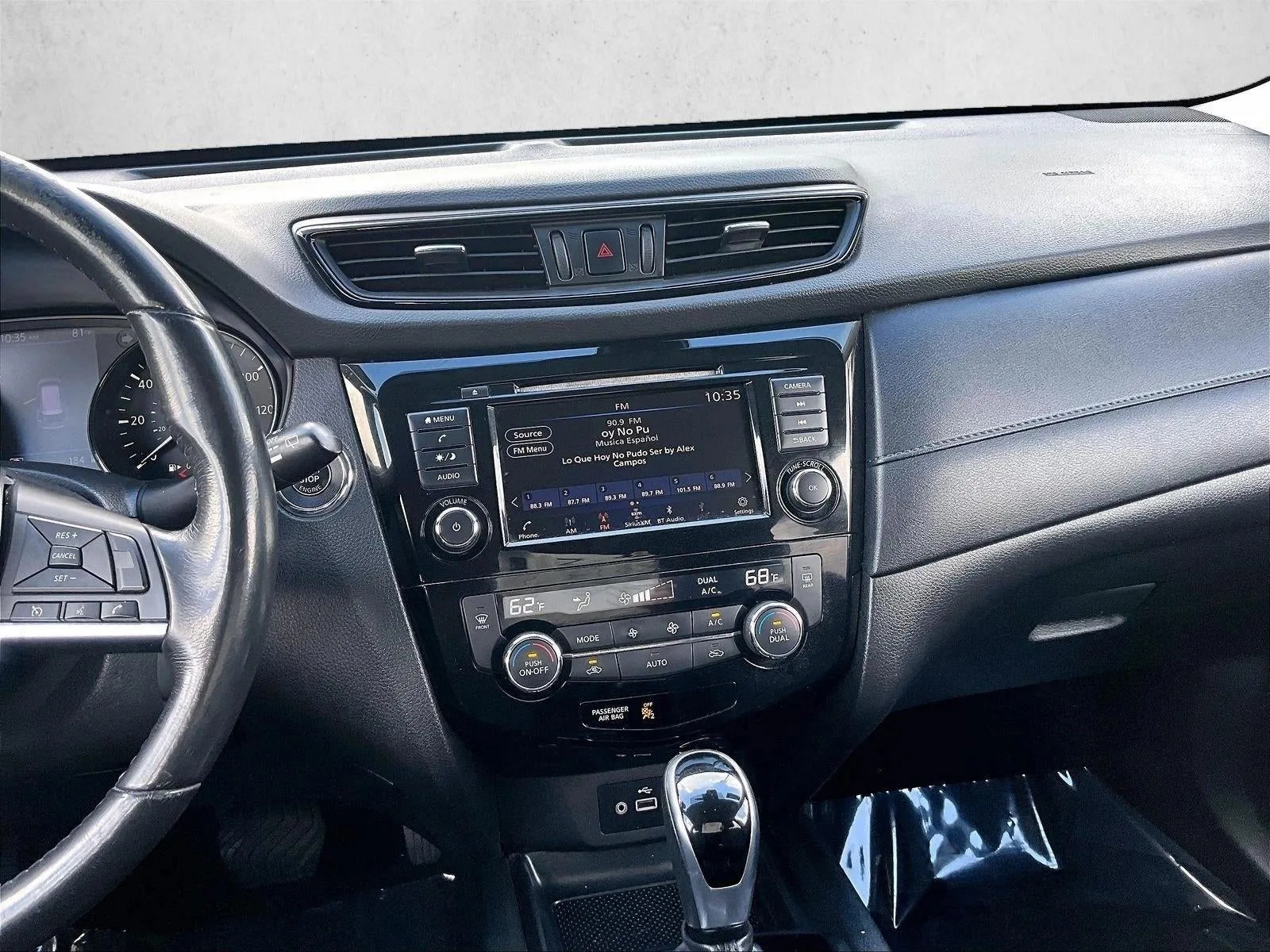 2020 Nissan Rogue SV photo 6