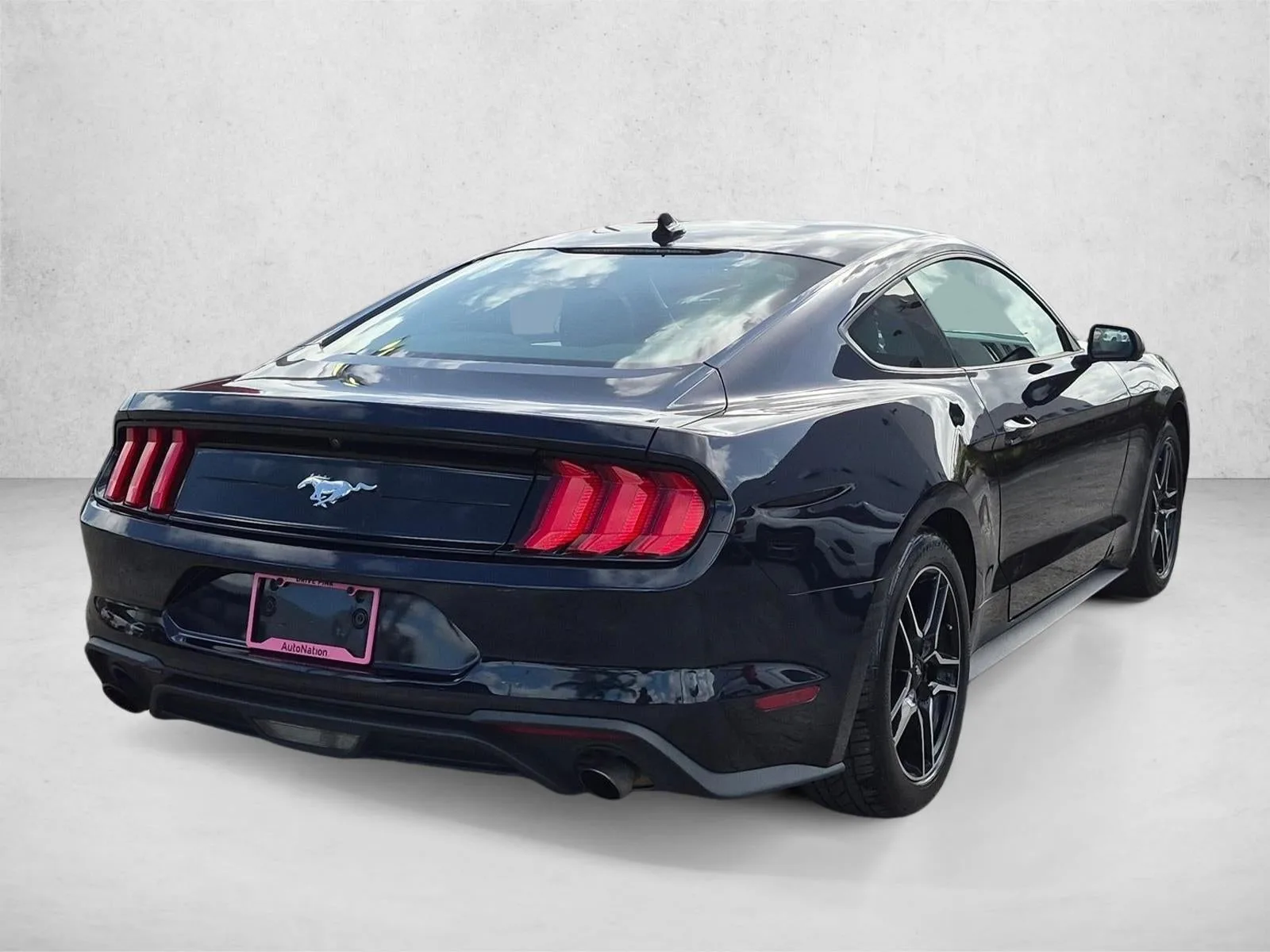 2021 Ford Mustang EcoBoost Fastback photo 5